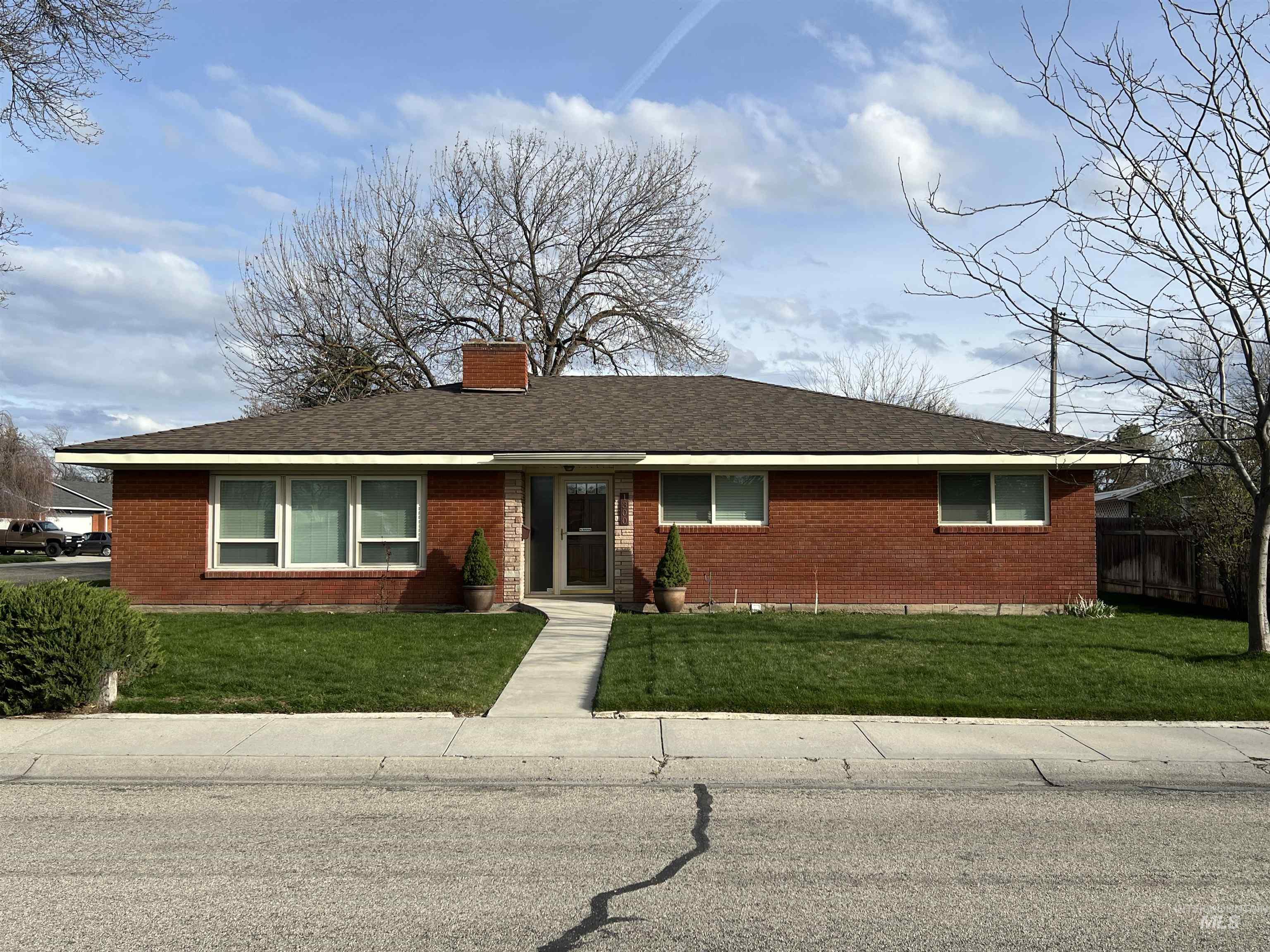 1300 S Brooklawn Dr., Boise, Idaho 83709, 3 Bedrooms, 2 Bathrooms, Rental For Rent, Price $2,100, 98958109