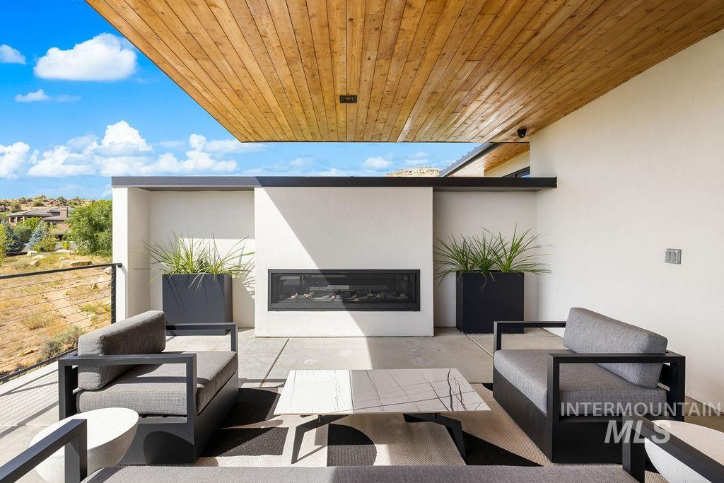 2813 E Hard Rock Drive, Boise, Idaho 83712, 4 Bedrooms, 4.5 Bathrooms, Residential For Sale, Price $3,970,000, 98958139