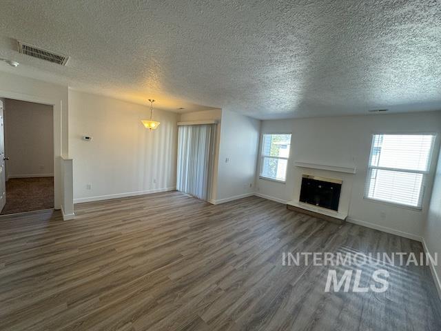 9086 W Sigmont Ln Apt 102, Boise, Idaho 83709, 3 Bedrooms, 2 Bathrooms, Rental For Rent, Price $1,900, 98958415