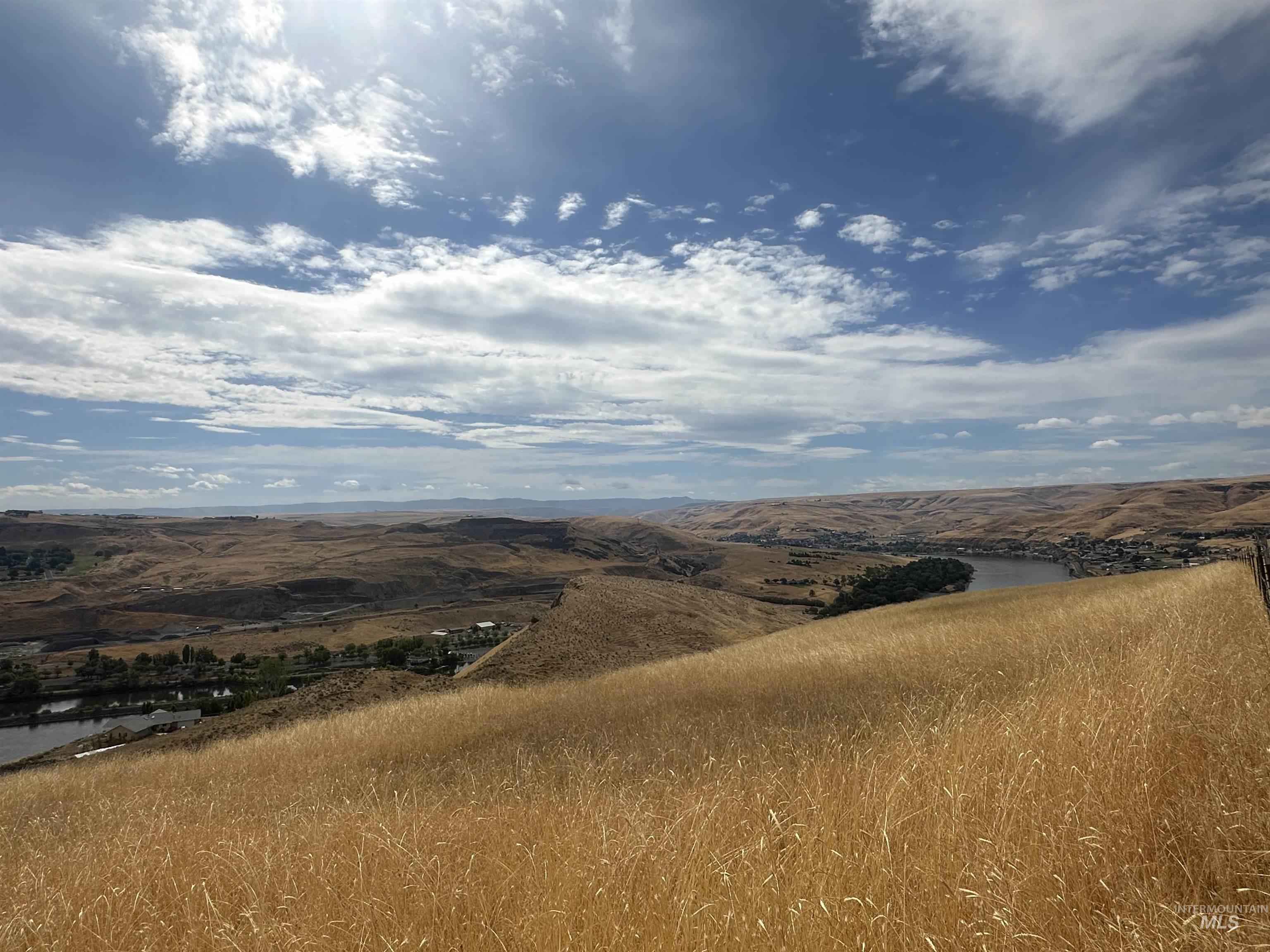 Mountain view with a nearby body of water