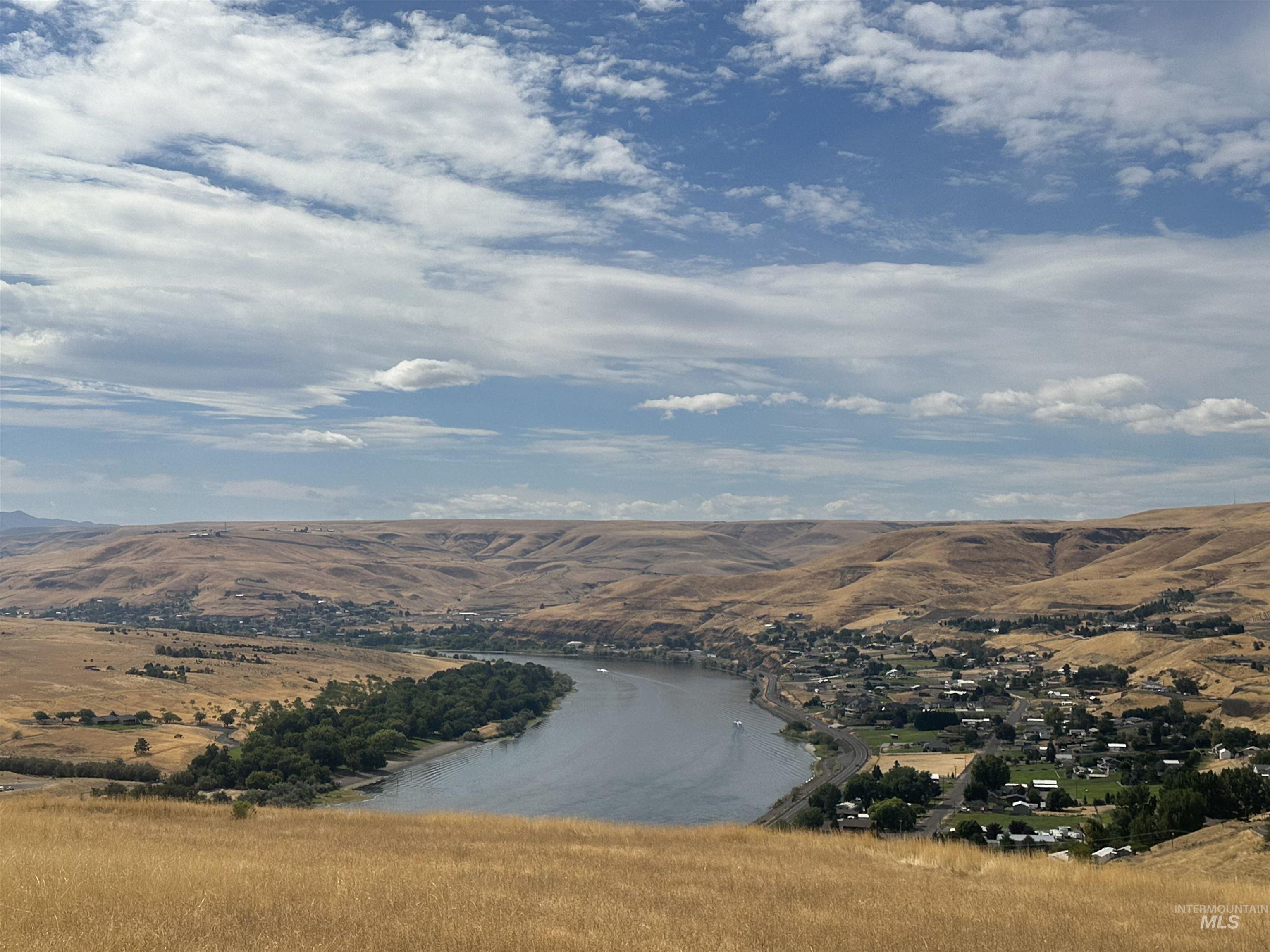 Water view featuring a mountainous background