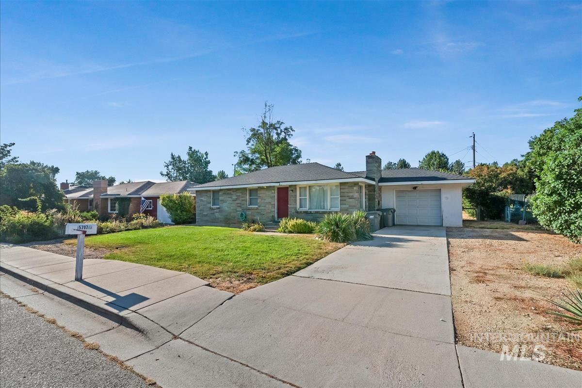 5707 W Gage St, Boise, Idaho 83706, 3 Bedrooms, 1 Bathroom, Residential Income For Sale, Price $375,000, 98958810