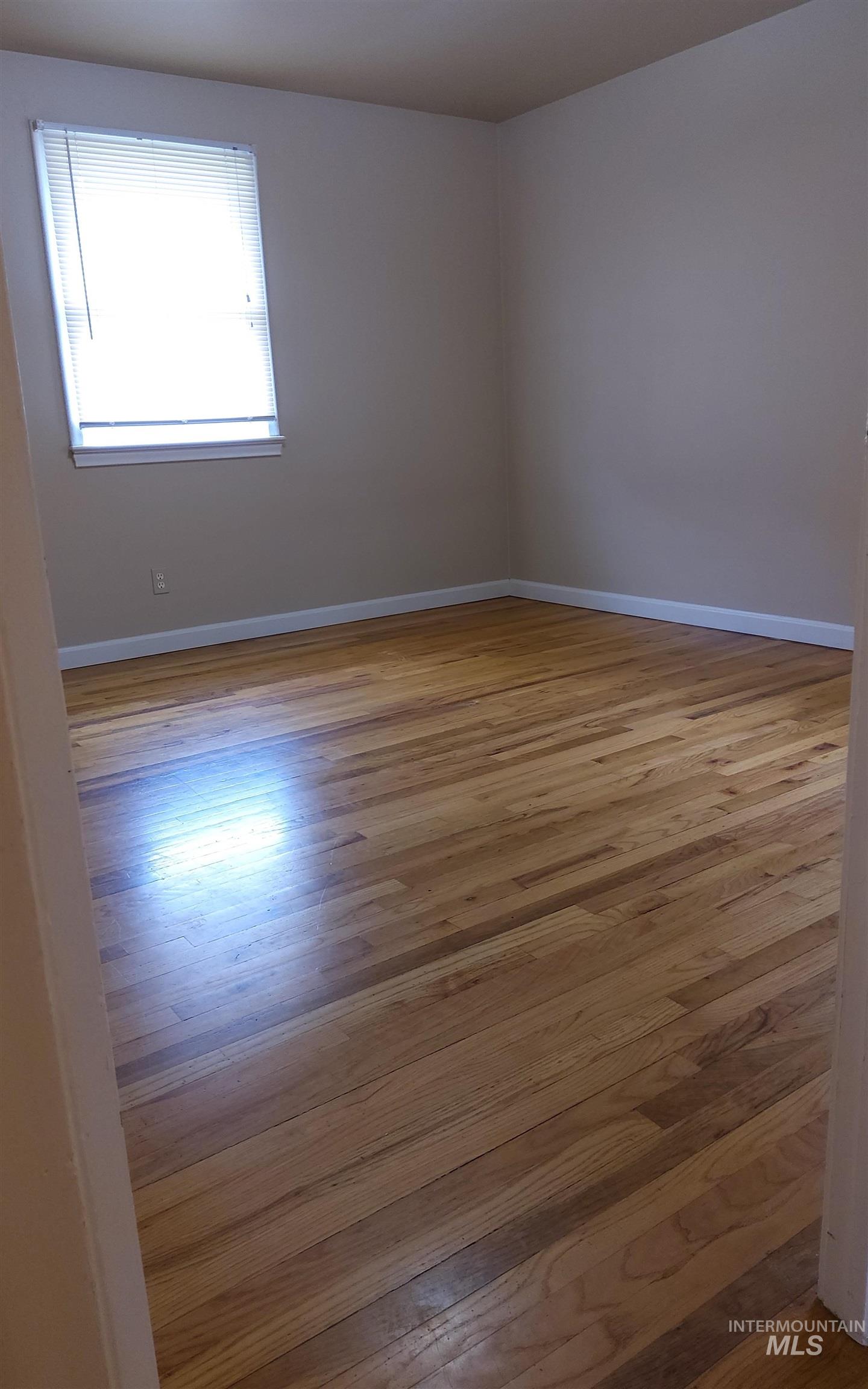 5707 W Gage St, Boise, Idaho 83706, 3 Bedrooms, 1 Bathroom, Residential Income For Sale, Price $375,000, 98958810