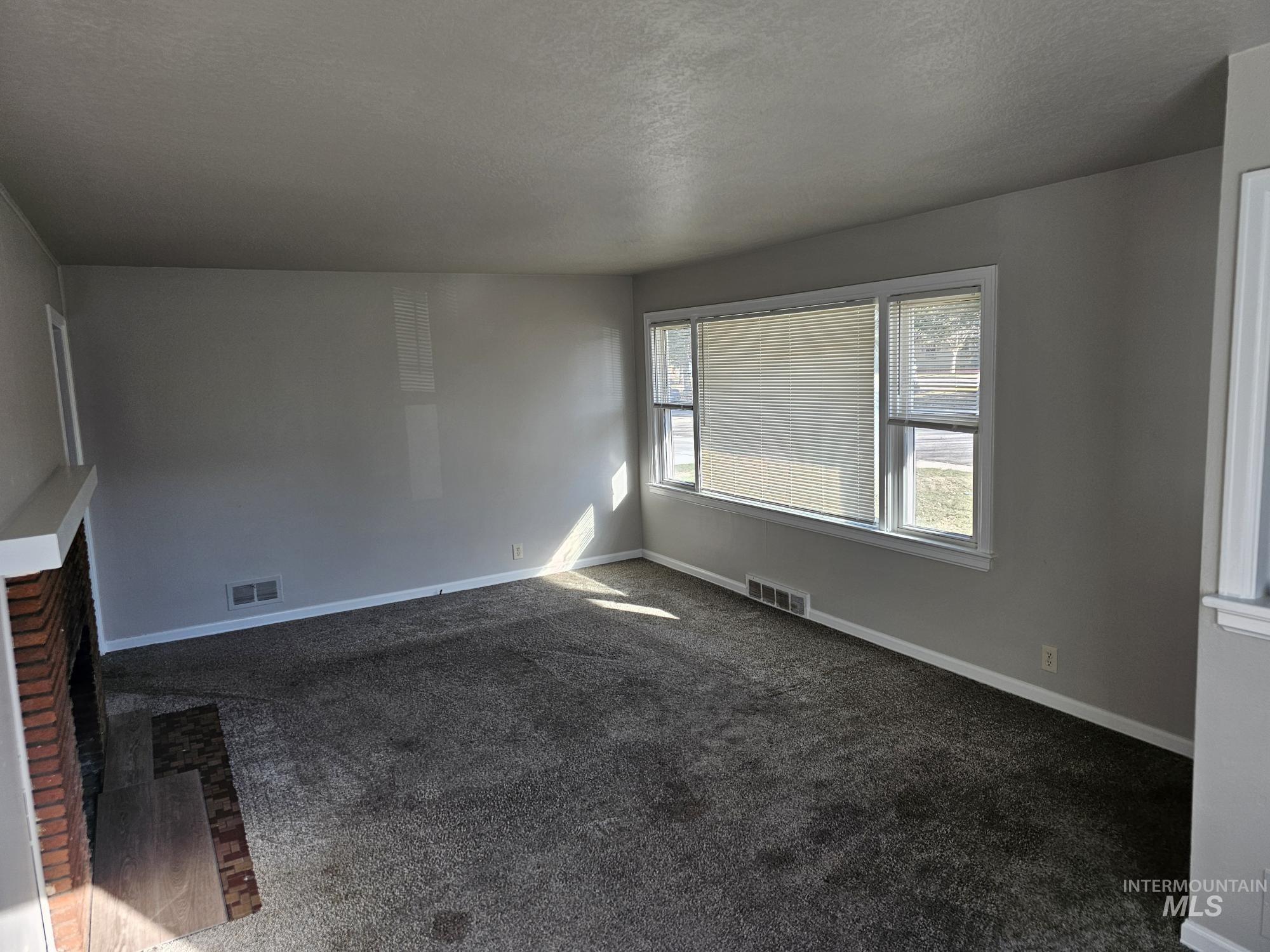 5706 W Freemont St, Boise, Idaho 83706, 2 Bedrooms, 1 Bathroom, Residential Income For Sale, Price $349,000, 98958812