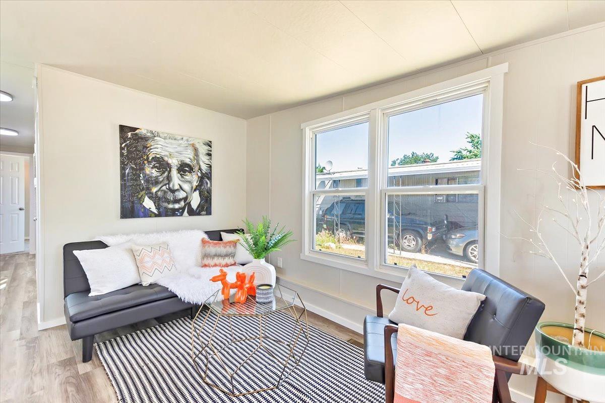 1180 Fox Ln, Boise, Idaho 83709, 2 Bedrooms, 1 Bathroom, Residential For Sale, Price $59,900, 98958867
