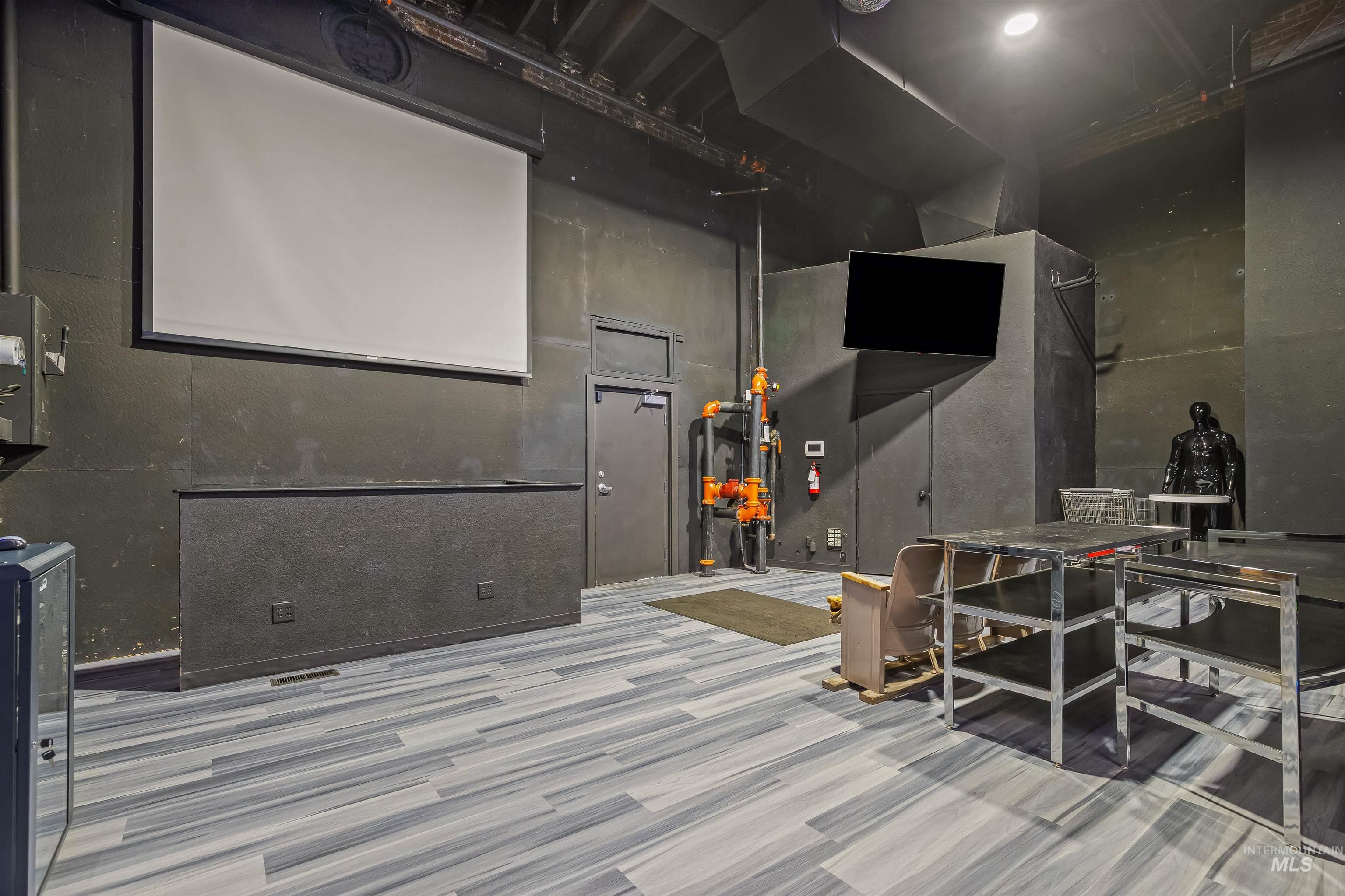 Interior space with a high ceiling