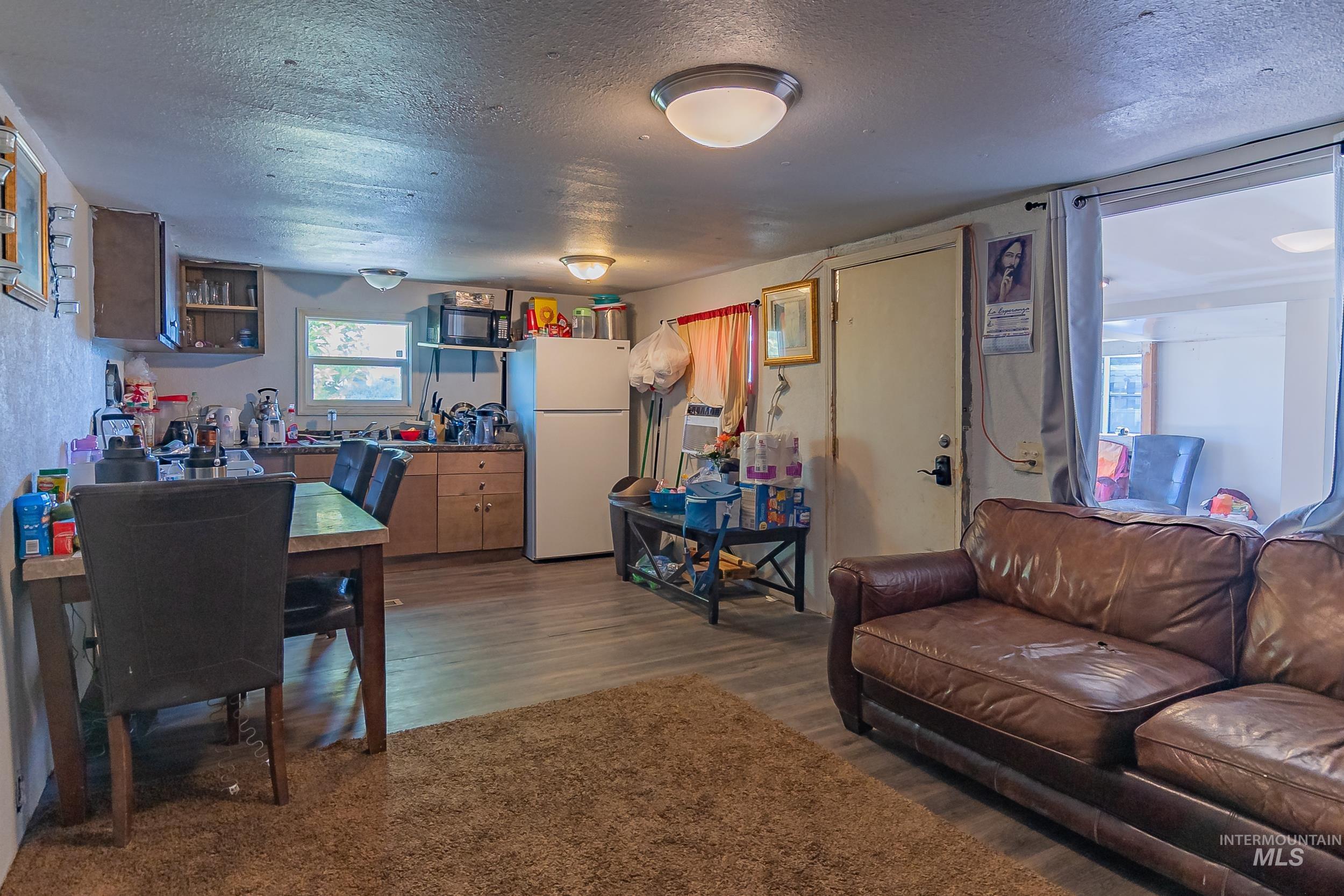 1410 W Flamingo Ave, Nampa, Idaho 83651, 3 Bedrooms, 2 Bathrooms, Residential For Sale, Price $76,000, 98959124