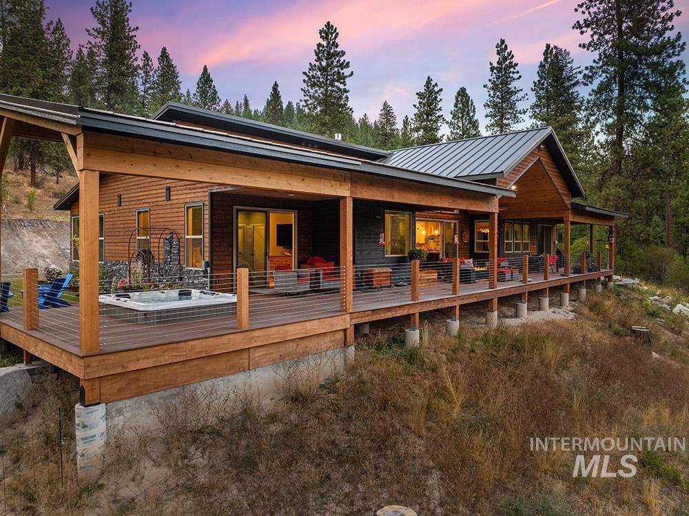 86 Tacoma Place, Garden Valley, Idaho 83622, 3 Bedrooms, 2.5 Bathrooms, Residential For Sale, Price $3,650,000, 98959130
