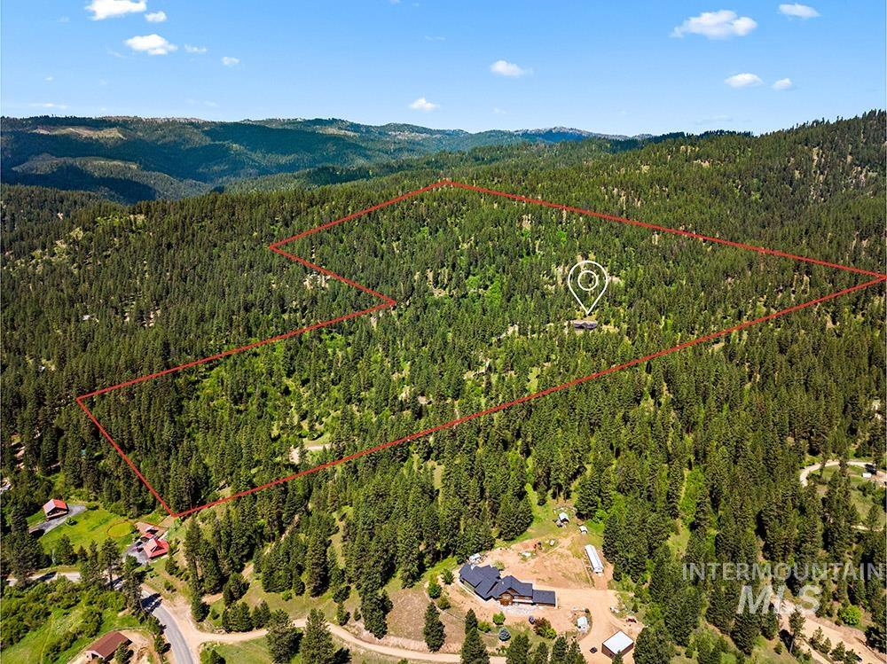 86 Tacoma Place, Garden Valley, Idaho 83622, 3 Bedrooms, 2.5 Bathrooms, Residential For Sale, Price $3,650,000, 98959130