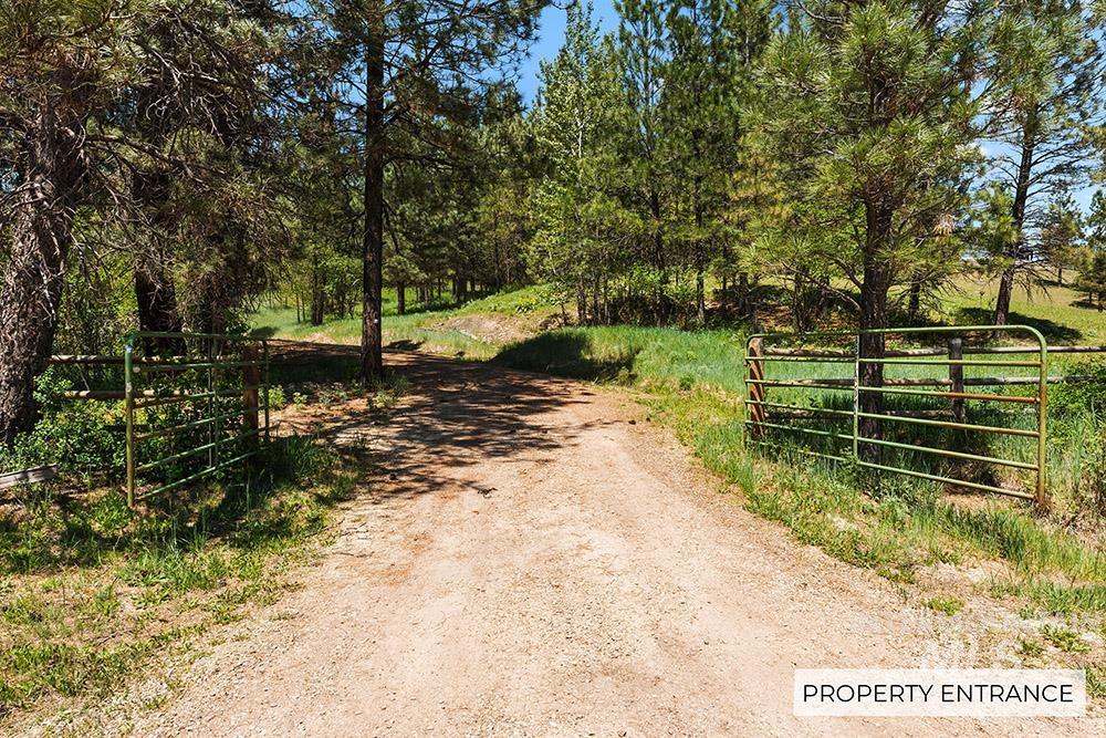 86 Tacoma Place, Garden Valley, Idaho 83622, 3 Bedrooms, 2.5 Bathrooms, Residential For Sale, Price $3,650,000, 98959130