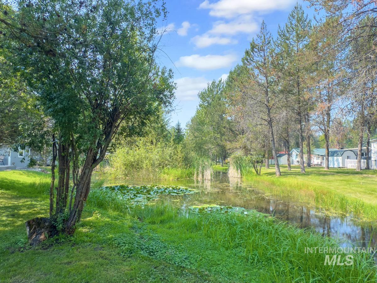 30 F Street, Cascade, Idaho 83611, 1 Bedroom, 0.5 Bathroom, Residential For Sale, Price $199,000, 98959439