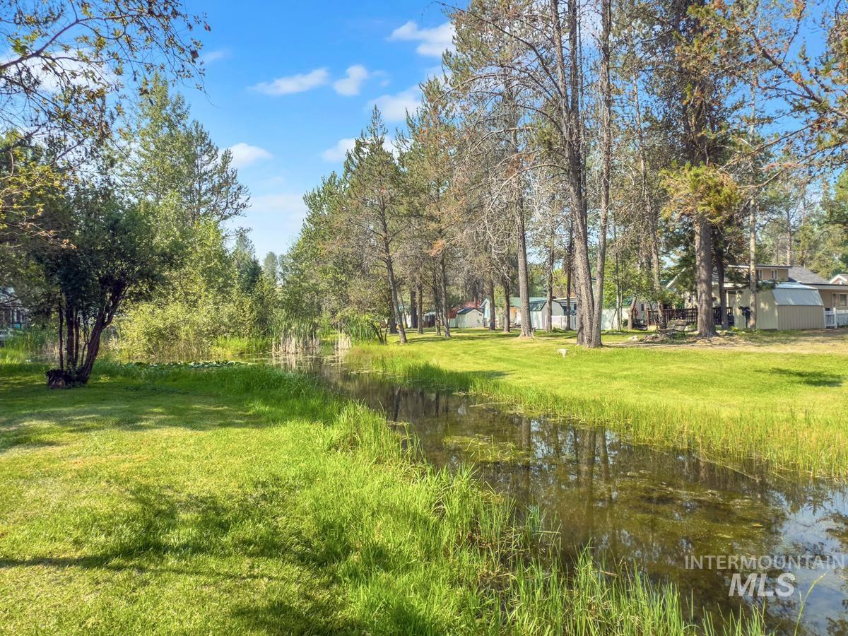 30 F Street, Cascade, Idaho 83611, 1 Bedroom, 0.5 Bathroom, Residential For Sale, Price $199,000, 98959439