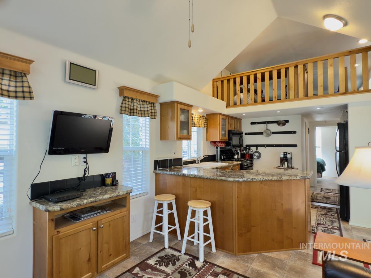 30 F Street, Cascade, Idaho 83611, 1 Bedroom, 0.5 Bathroom, Residential For Sale, Price $199,000, 98959439