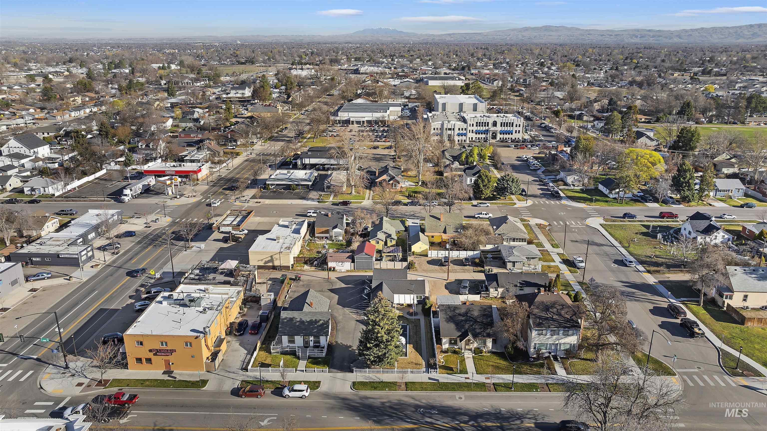 124 E Pine Ave., Meridian, Idaho 83642, Business/Commercial For Sale, Price $499,000, 98959504