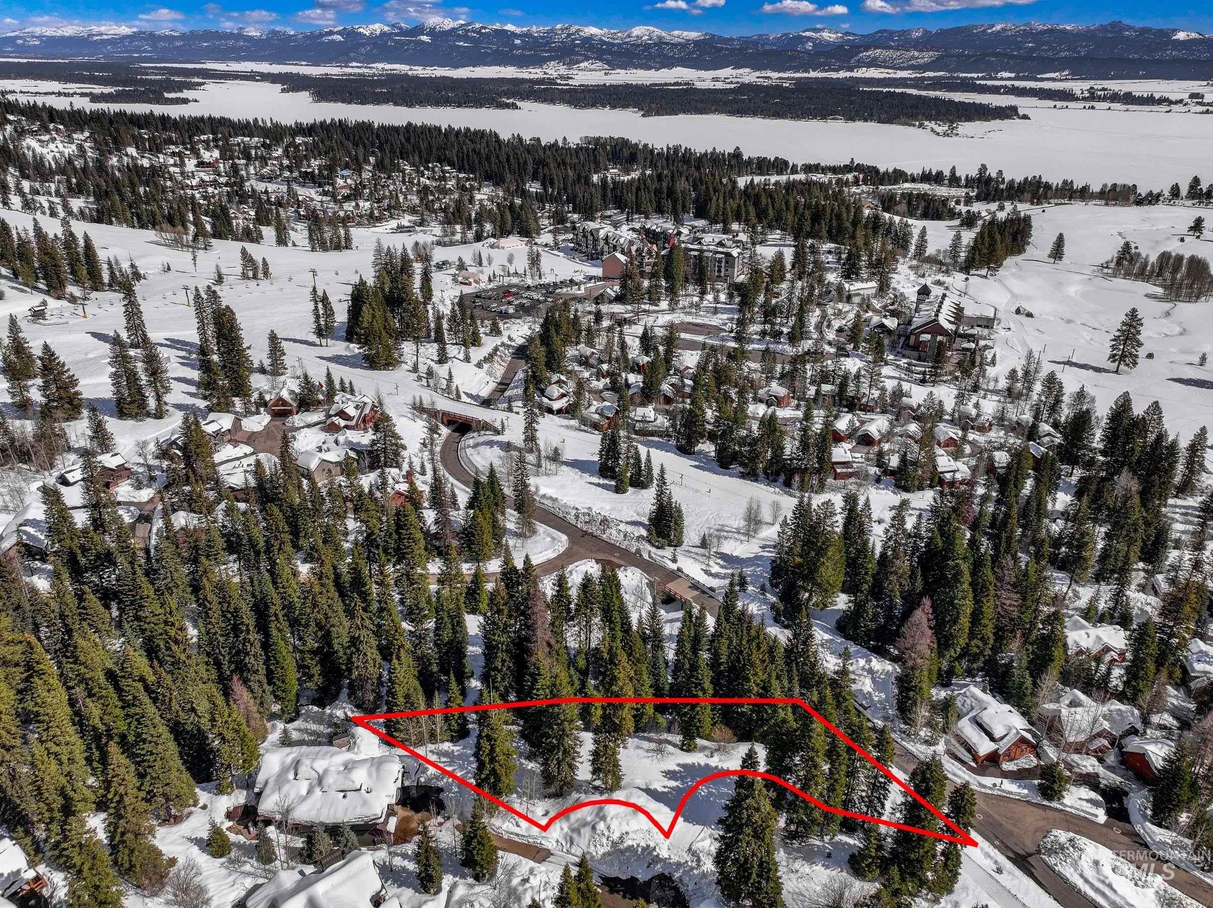 Aerial view of property's location featuring property parcel outlined