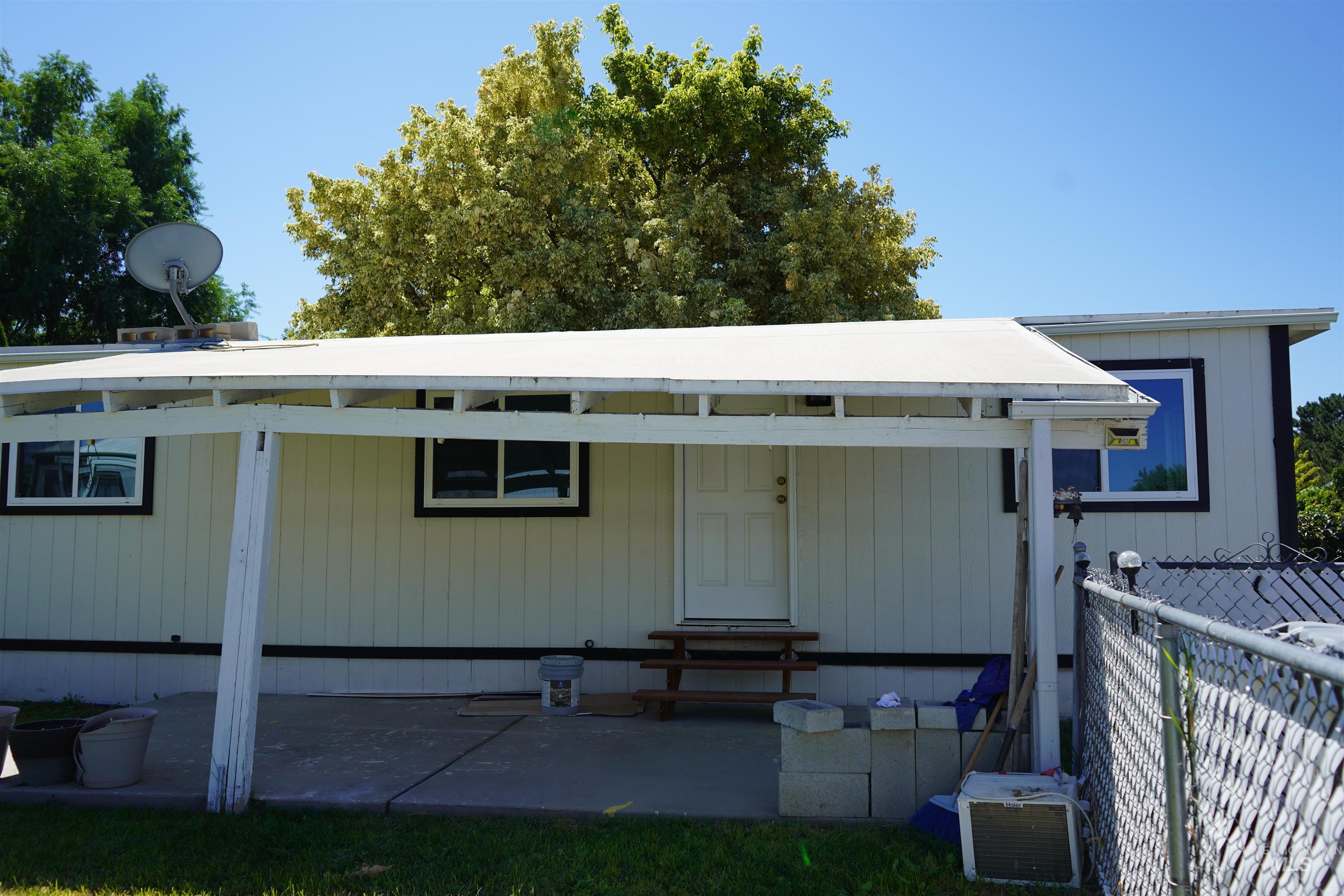 5015 E Ustick Rd, Caldwell, Idaho 83605, 3 Bedrooms, 1 Bathroom, Residential For Sale, Price $135,000, 98959682