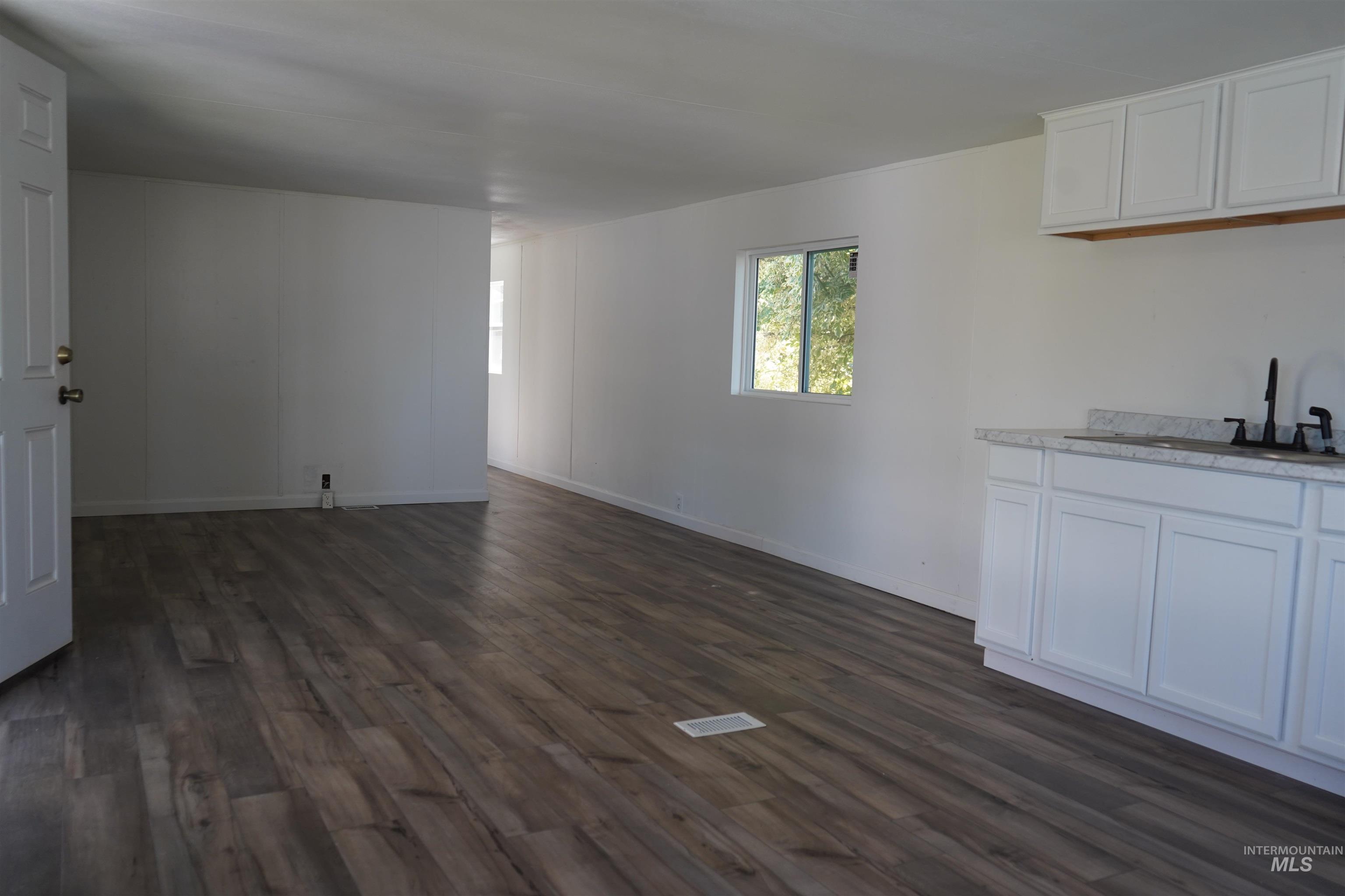 5015 E Ustick Rd, Caldwell, Idaho 83605, 3 Bedrooms, 1 Bathroom, Residential For Sale, Price $135,000, 98959682