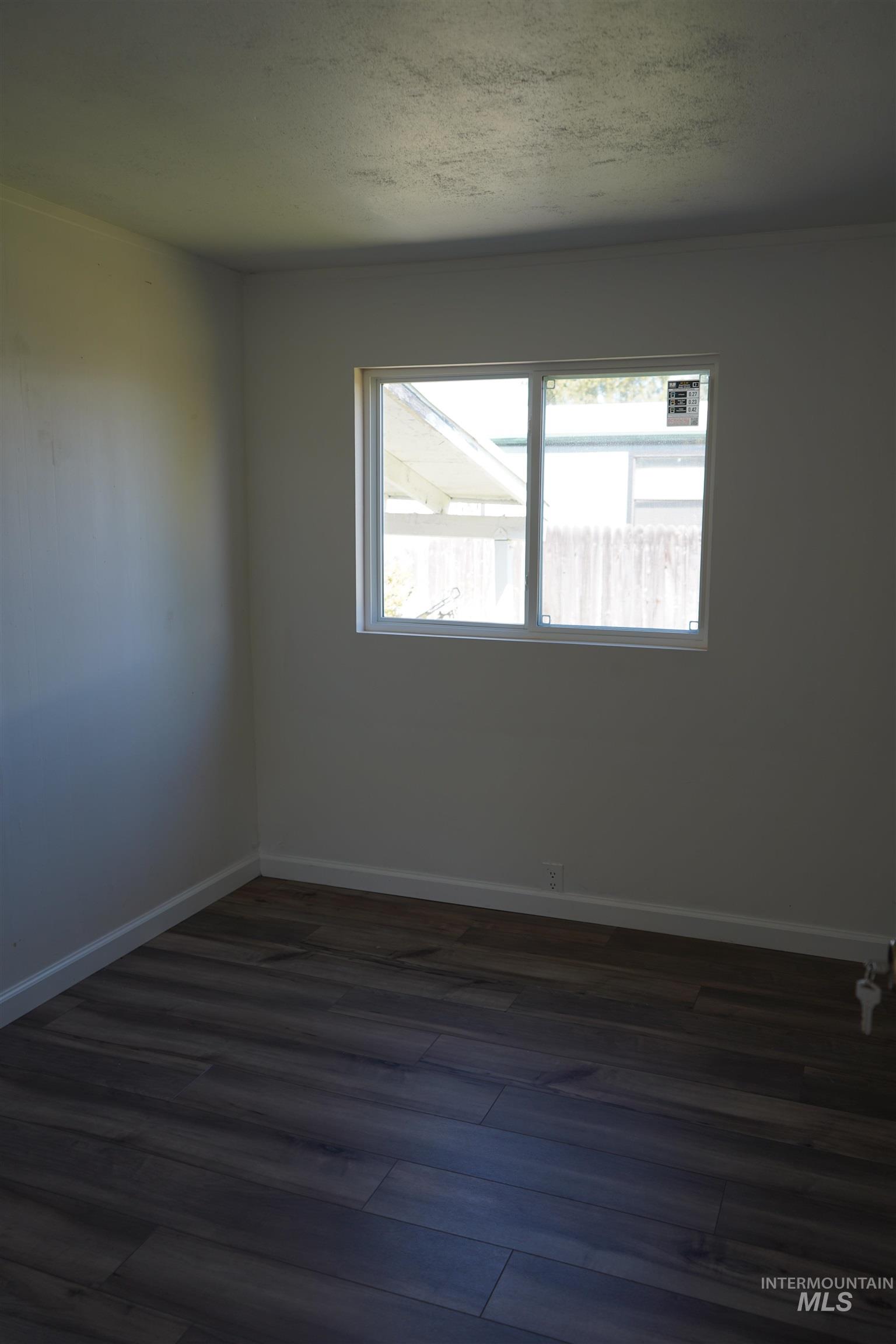 5015 E Ustick Rd, Caldwell, Idaho 83605, 3 Bedrooms, 1 Bathroom, Residential For Sale, Price $135,000, 98959682