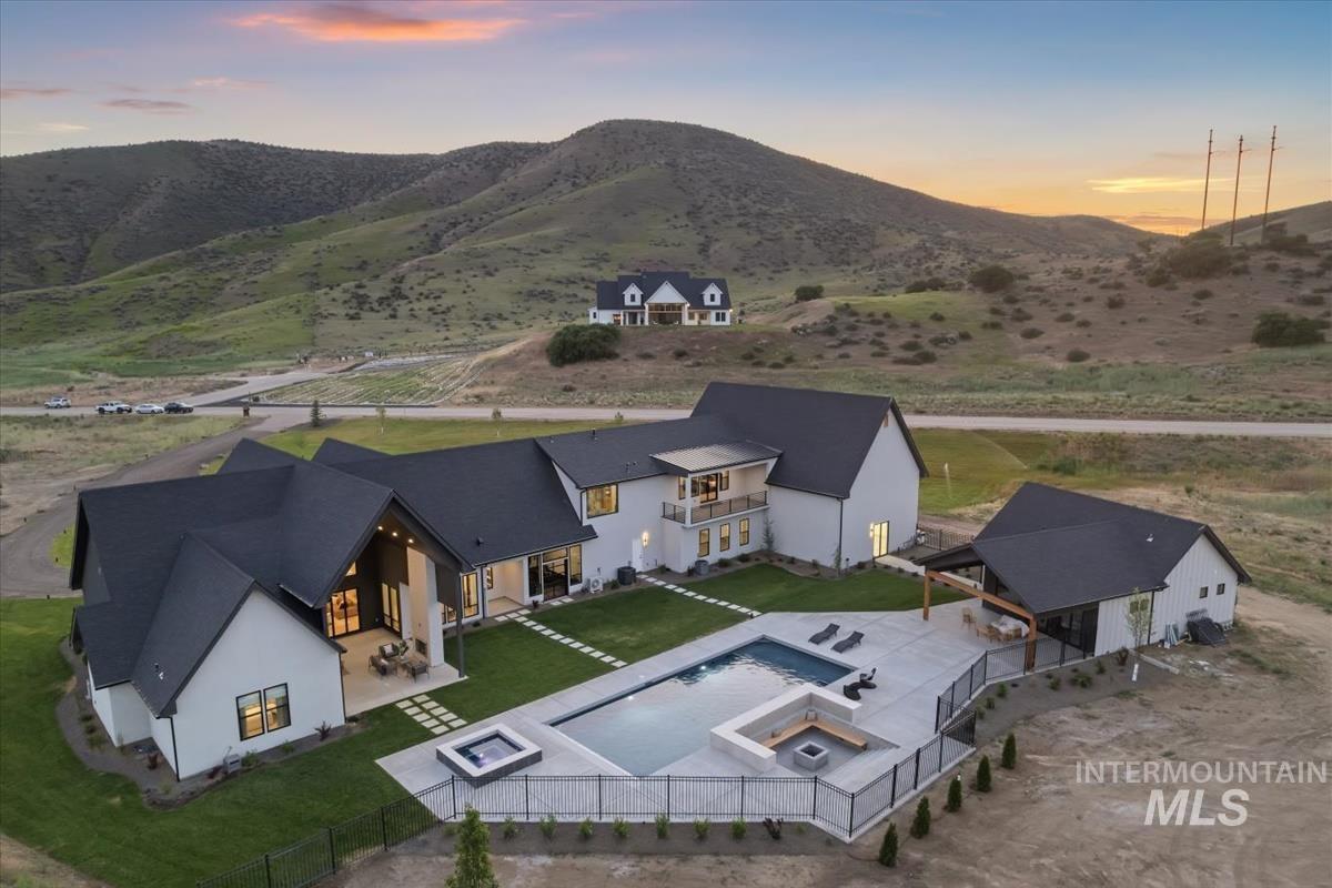 6162 N High Valley Way, Boise, Idaho 83714-5546, 4 Bedrooms, 5 Bathrooms, Residential For Sale, Price $2,999,900, 98959707