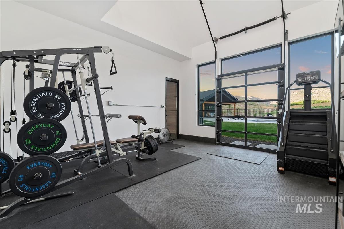 6162 N High Valley Way, Boise, Idaho 83714-5546, 4 Bedrooms, 5 Bathrooms, Residential For Sale, Price $2,999,900, 98959707