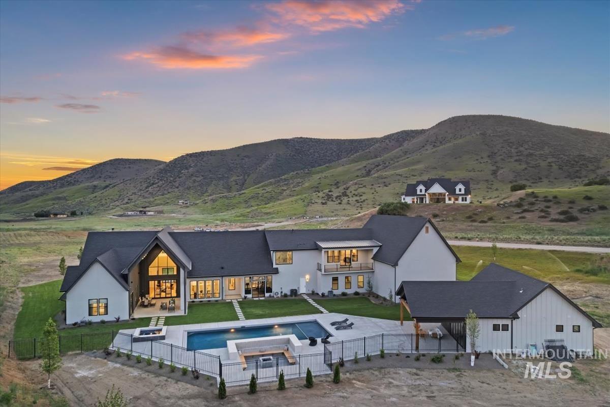 6162 N High Valley Way, Boise, Idaho 83714-5546, 4 Bedrooms, 5 Bathrooms, Residential For Sale, Price $2,999,900, 98959707