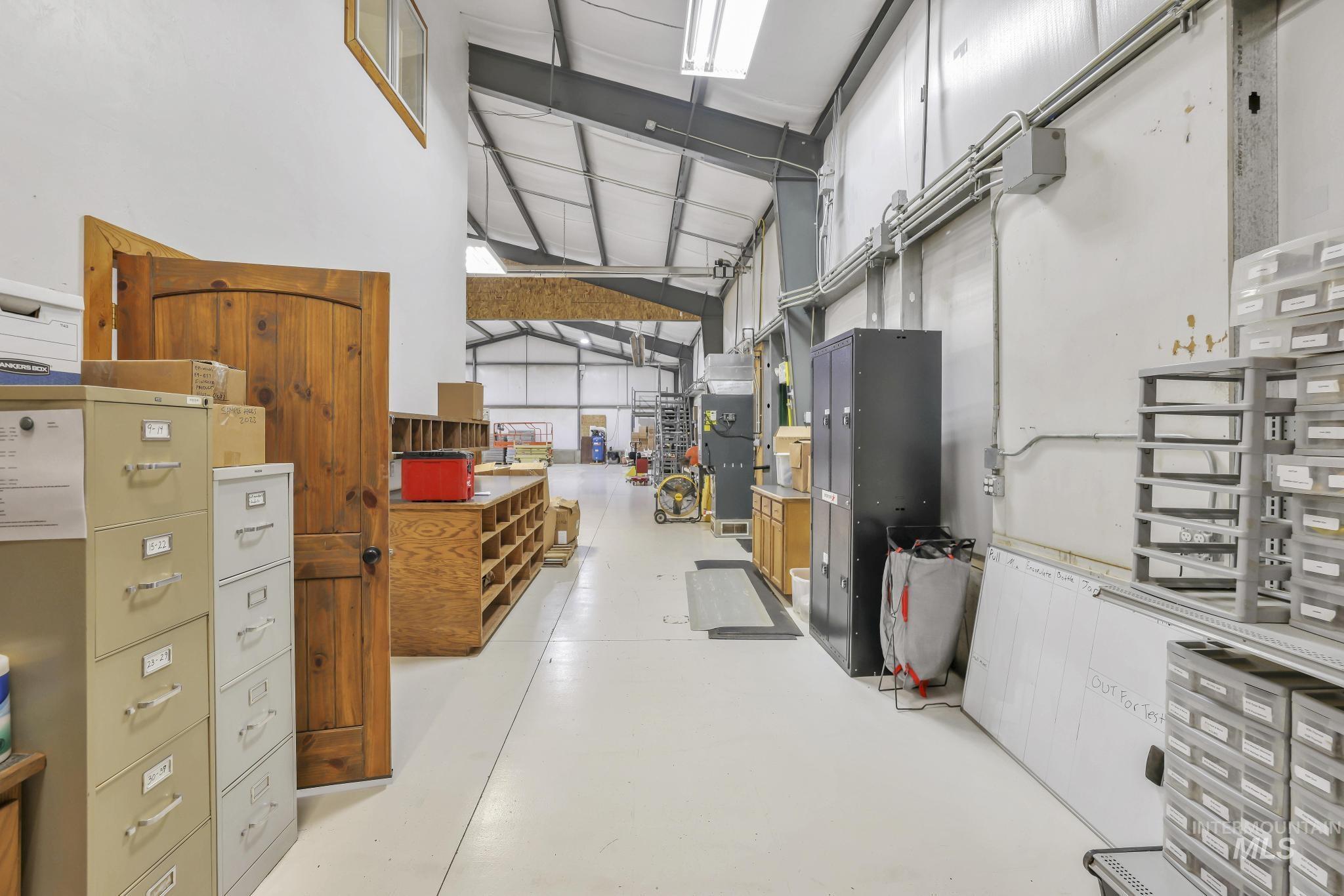 Storage with a garage and heating unit