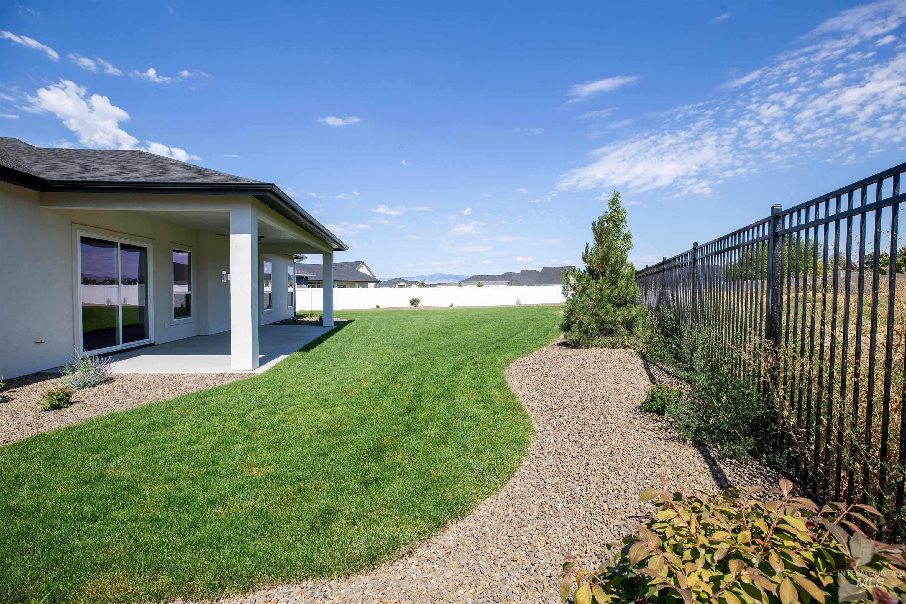 5728 S Keyport Way, Meridian, Idaho 83642, 4 Bedrooms, 3 Bathrooms, Residential For Sale, Price $868,800, 98959958