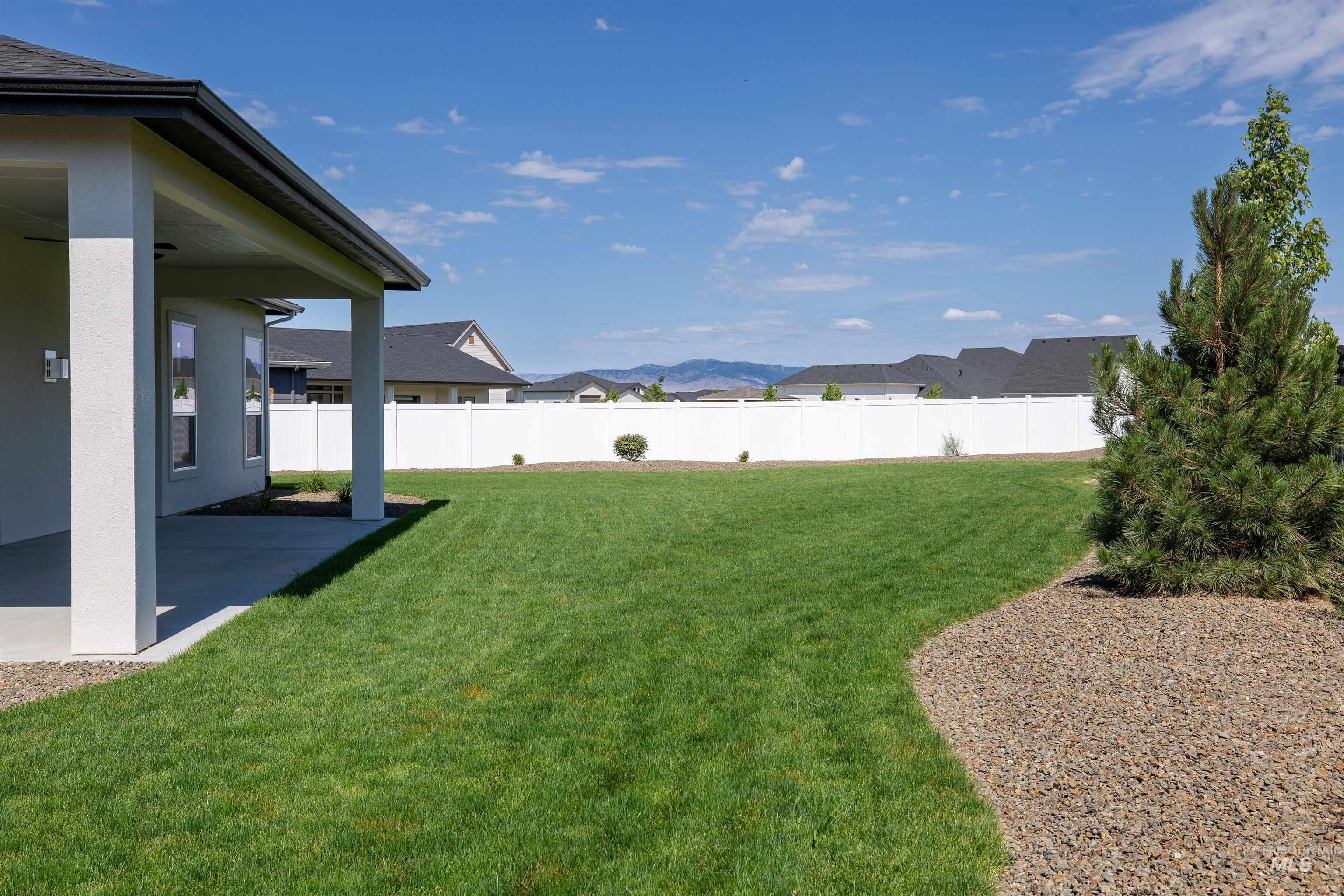 5728 S Keyport Way, Meridian, Idaho 83642, 4 Bedrooms, 3 Bathrooms, Residential For Sale, Price $868,800, 98959958