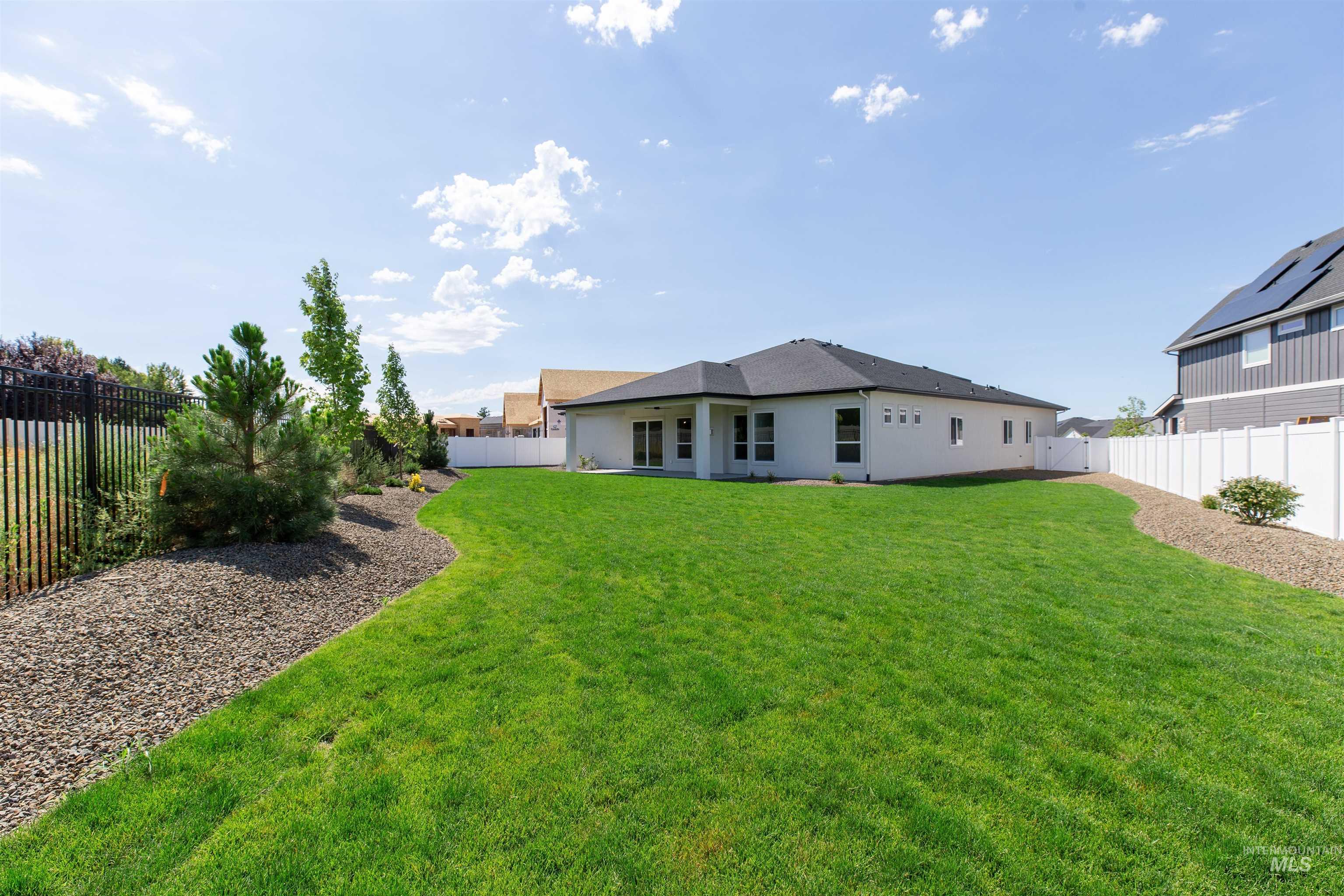 5728 S Keyport Way, Meridian, Idaho 83642, 4 Bedrooms, 3 Bathrooms, Residential For Sale, Price $868,800, 98959958
