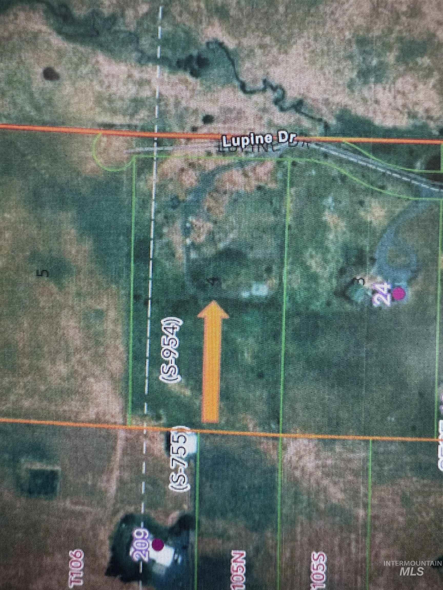 Map of property location featuring property boundaries highlighted
