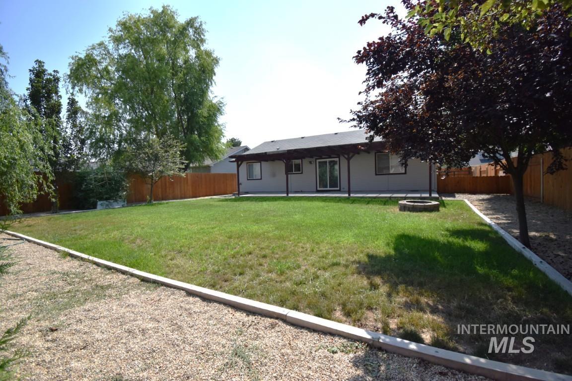 2604 Pebble Way, Nampa, Idaho 83686, 3 Bedrooms, 2 Bathrooms, Rental For Rent, Price $1,999, 98959993