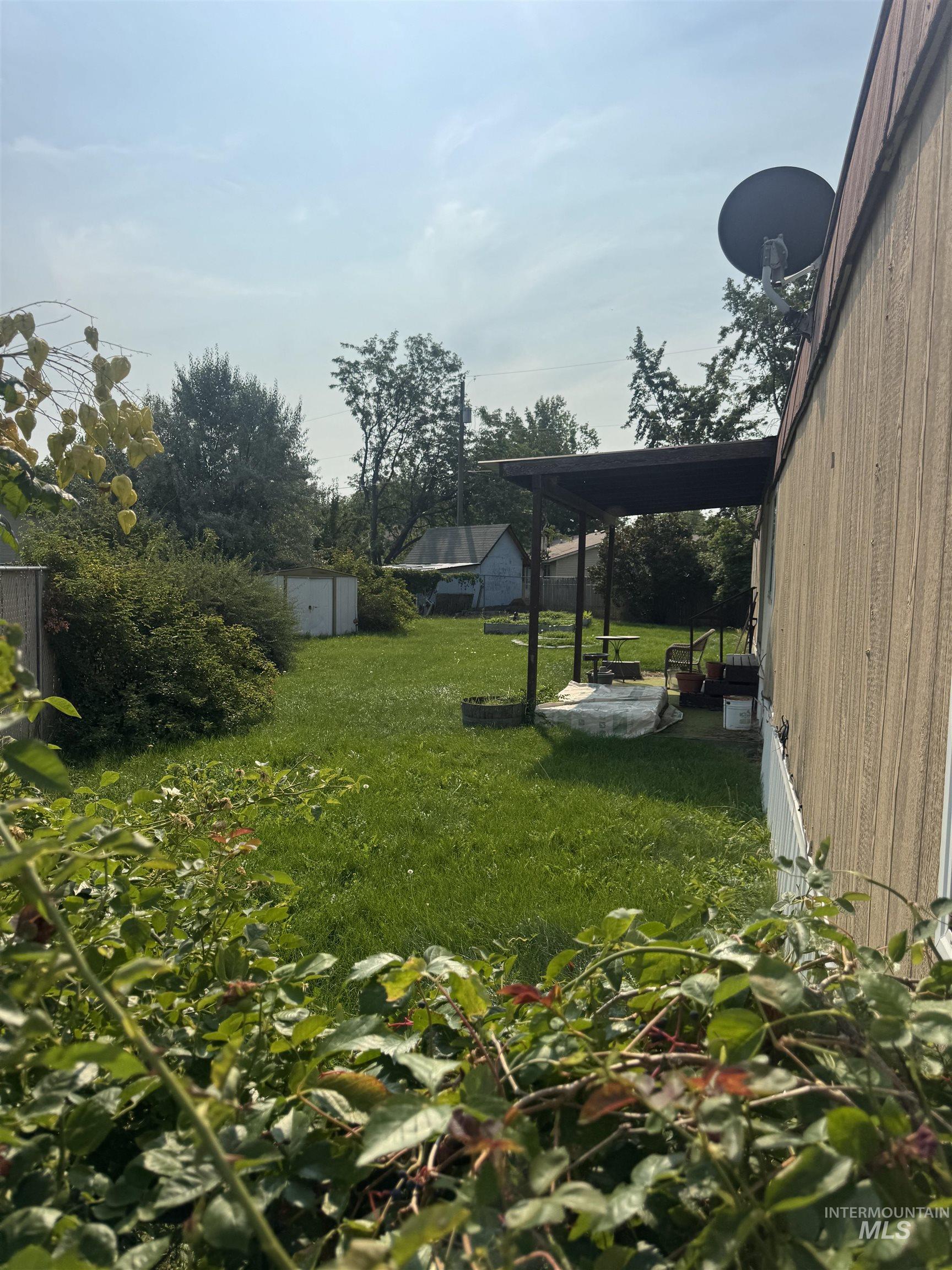 10369 W Florence Ln, Boise, Idaho 83704-8074, 3 Bedrooms, 2 Bathrooms, Residential For Sale, Price $65,000, 98959999