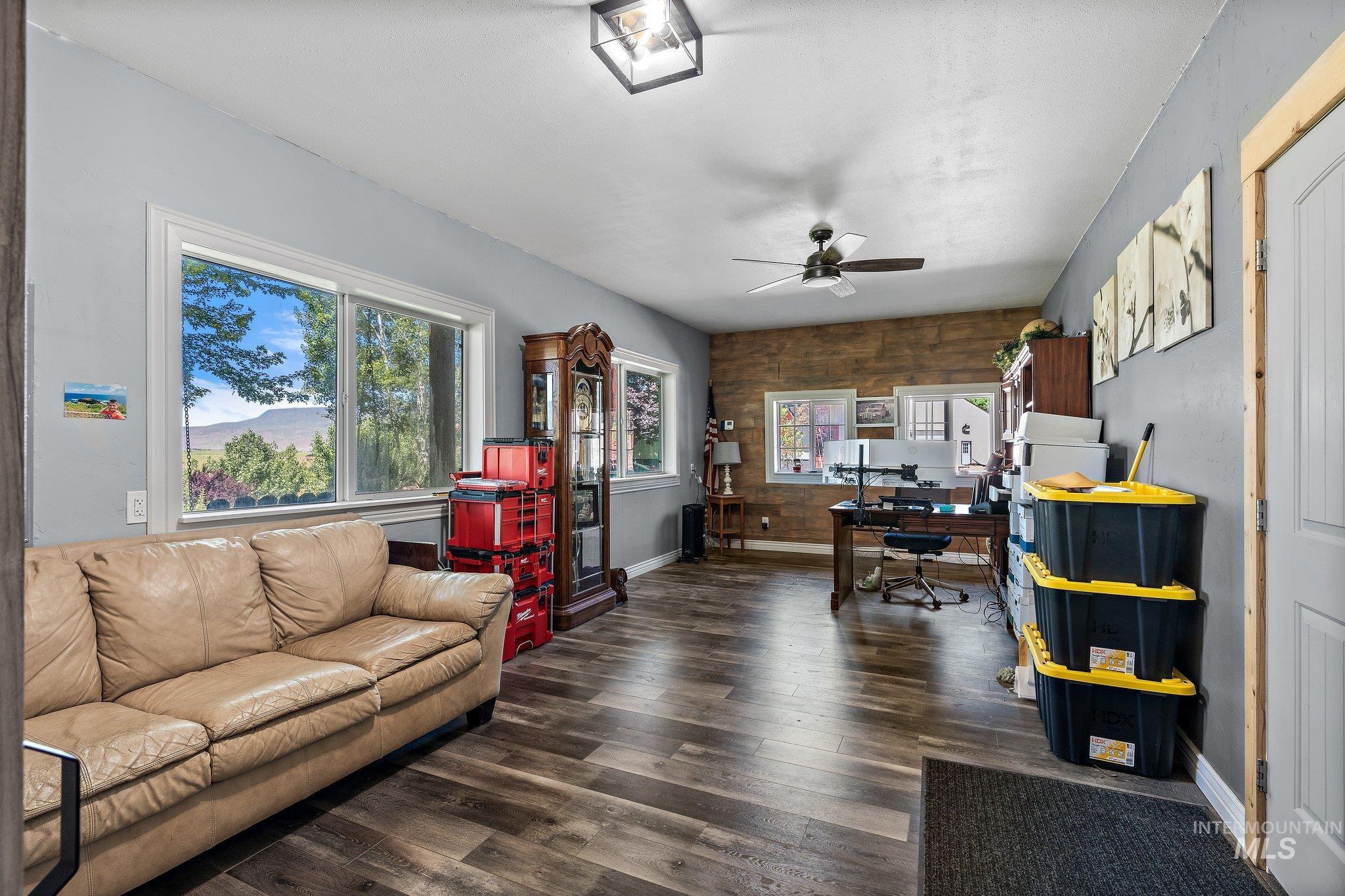 11714 Chukar Ridge Lane, Horseshoe Bend, Idaho 83629, 4 Bedrooms, 3 Bathrooms, Residential For Sale, Price $898,800, 98960011