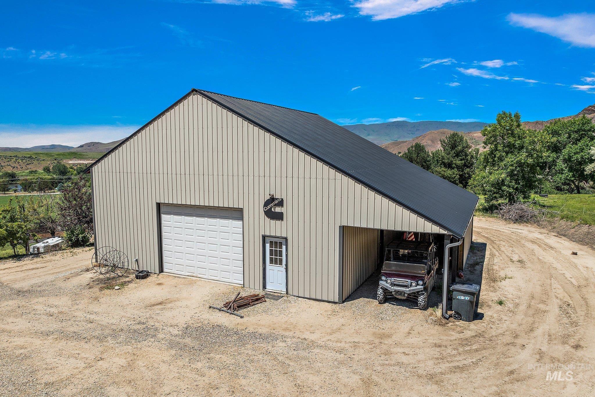 11714 Chukar Ridge Lane, Horseshoe Bend, Idaho 83629, 4 Bedrooms, 3 Bathrooms, Residential For Sale, Price $898,800, 98960011