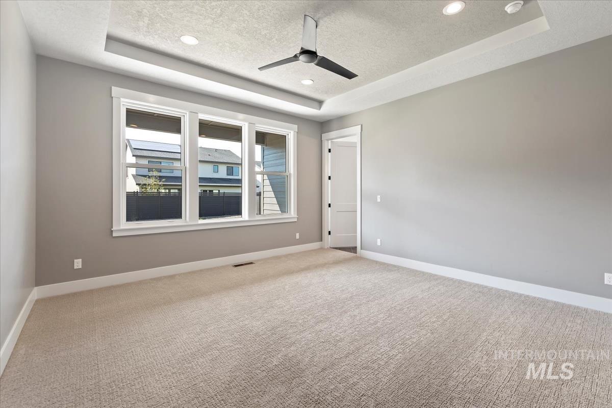 7669 W Lookout View St, Meridian, Idaho 83646, 5 Bedrooms, 4.5 Bathrooms, Residential For Sale, Price $1,100,000, 98960014