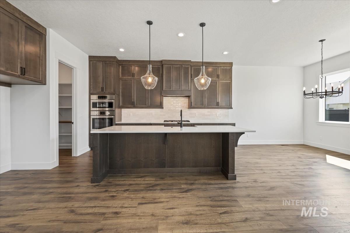 7669 W Lookout View St, Meridian, Idaho 83646, 5 Bedrooms, 4.5 Bathrooms, Residential For Sale, Price $1,100,000, 98960014