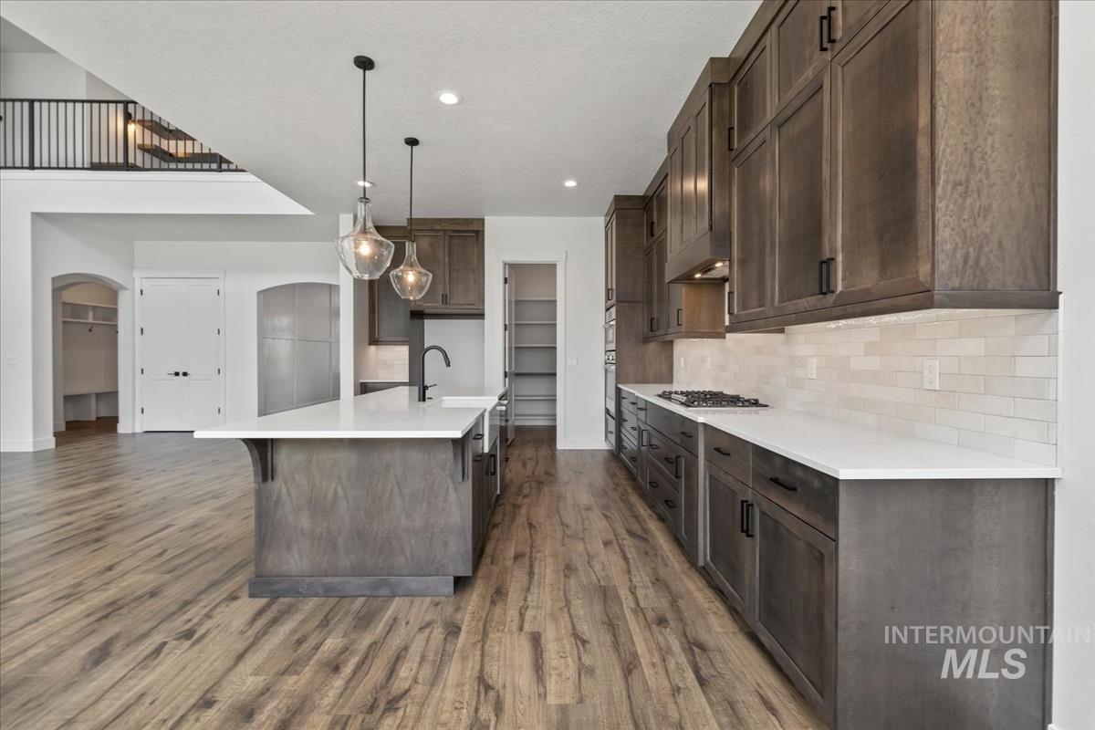 7669 W Lookout View St, Meridian, Idaho 83646, 5 Bedrooms, 4.5 Bathrooms, Residential For Sale, Price $1,100,000, 98960014