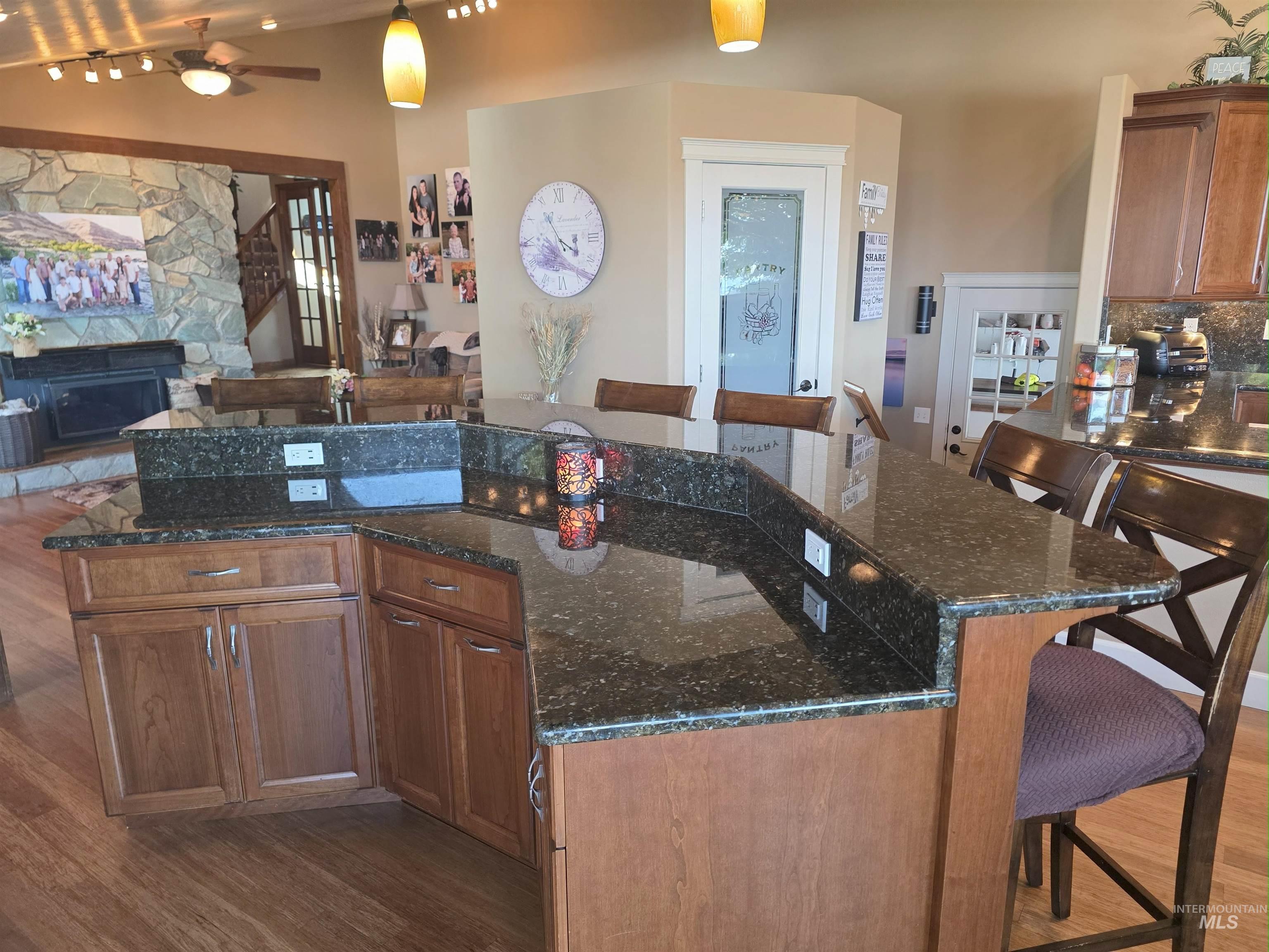 2953 Riverview Terrace, Lewiston, Idaho 83501, 4 Bedrooms, 4 Bathrooms, Residential For Sale, Price $749,000, 98960019