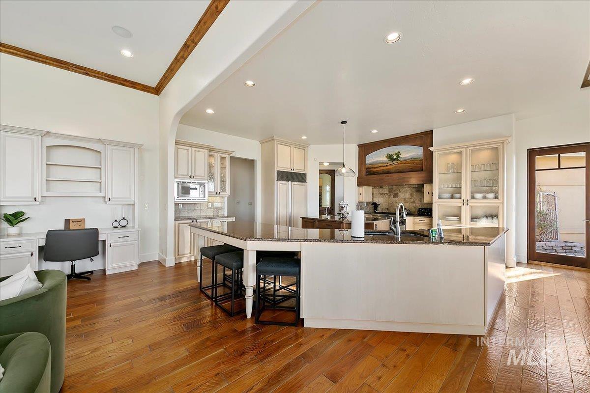 4800 E Wild Horse Lane, Boise, Idaho 83712, 5 Bedrooms, 3.5 Bathrooms, Residential Income For Rent, Price $2,500,000, 98960029