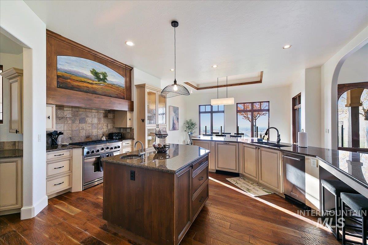 4800 E Wild Horse Lane, Boise, Idaho 83712, 5 Bedrooms, 3.5 Bathrooms, Residential Income For Rent, Price $2,500,000, 98960029