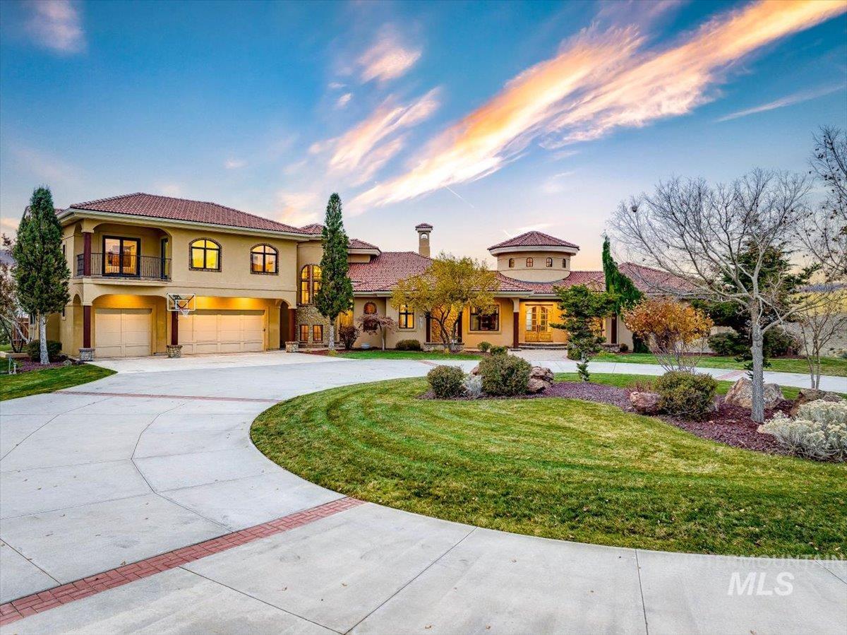 4800 E Wild Horse Lane, Boise, Idaho 83712, 5 Bedrooms, 3.5 Bathrooms, Residential Income For Rent, Price $2,500,000, 98960029