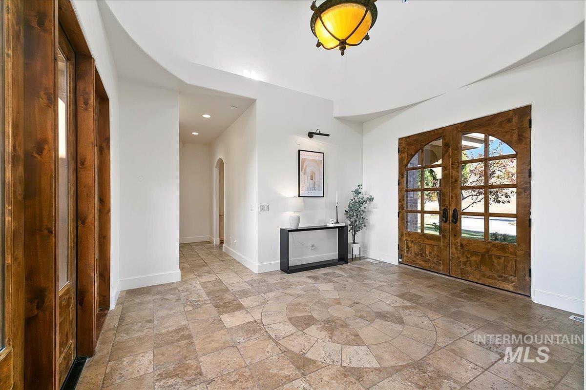 4800 E Wild Horse Lane, Boise, Idaho 83712, 5 Bedrooms, 3.5 Bathrooms, Residential Income For Rent, Price $2,500,000, 98960029