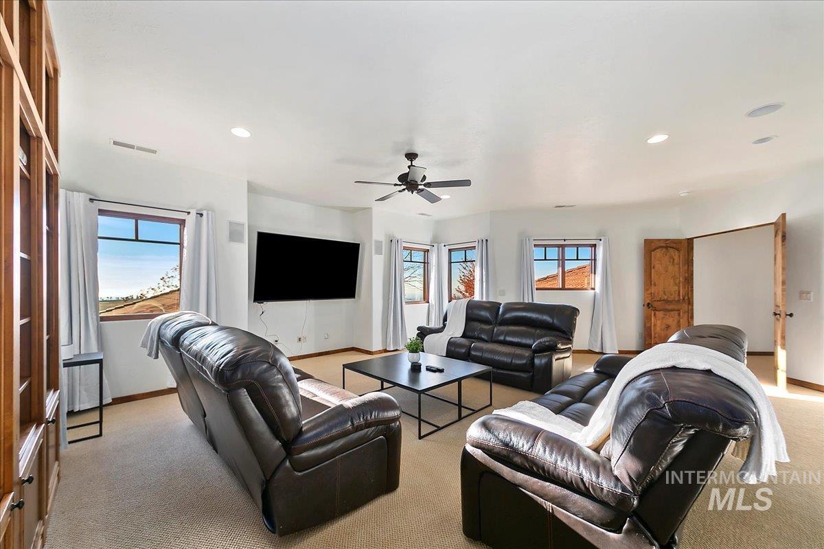 4800 E Wild Horse Lane, Boise, Idaho 83712, 5 Bedrooms, 3.5 Bathrooms, Residential Income For Rent, Price $2,500,000, 98960029