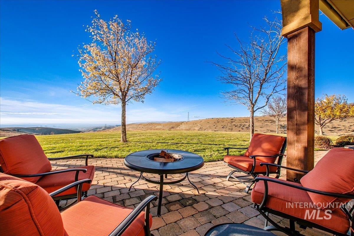 4800 E Wild Horse Lane, Boise, Idaho 83712, 5 Bedrooms, 3.5 Bathrooms, Residential Income For Rent, Price $2,500,000, 98960029