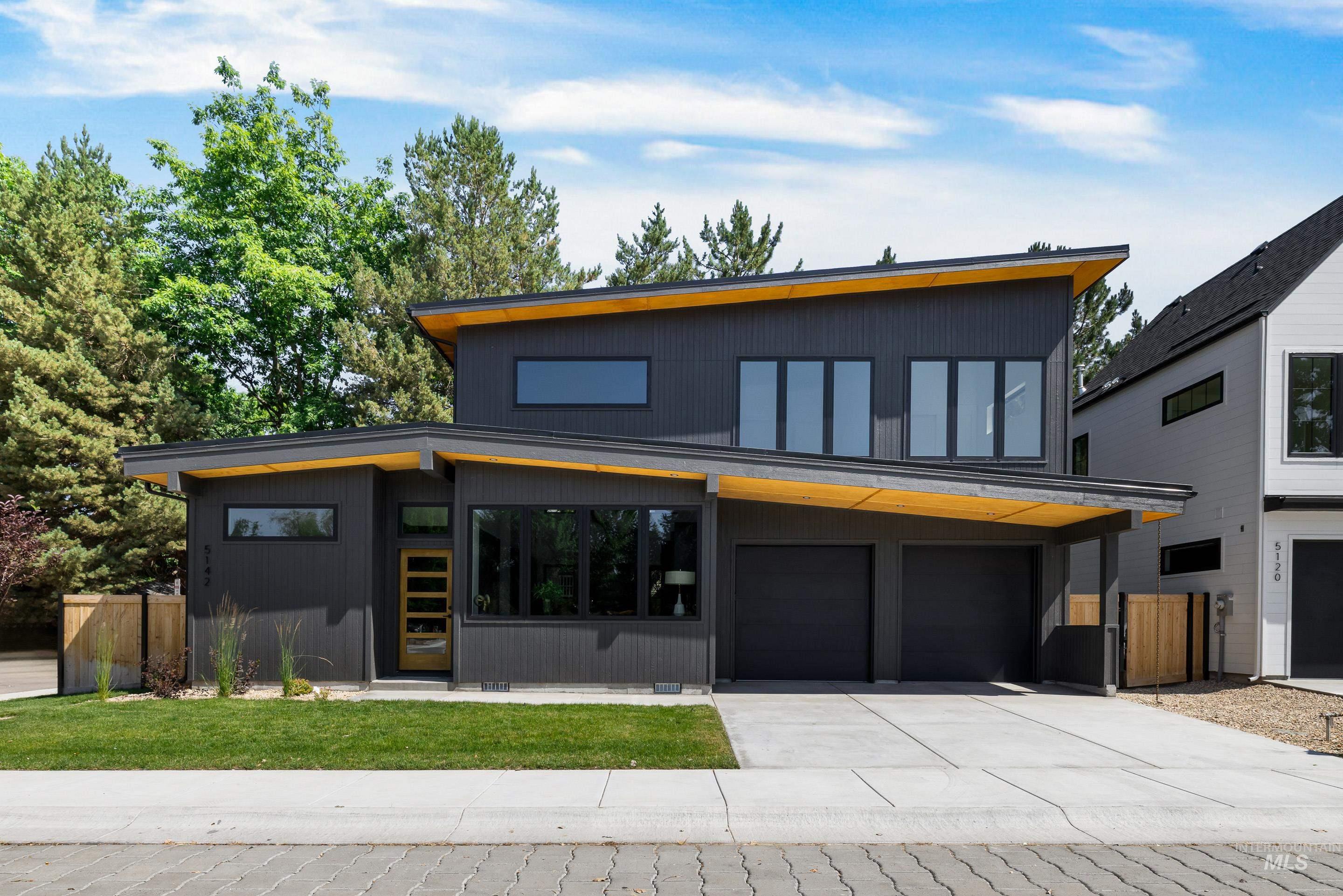 5142 W Promise Ln, Boise, Idaho 83703, 3 Bedrooms, 2.5 Bathrooms, Residential For Sale, Price $688,000, 98960030