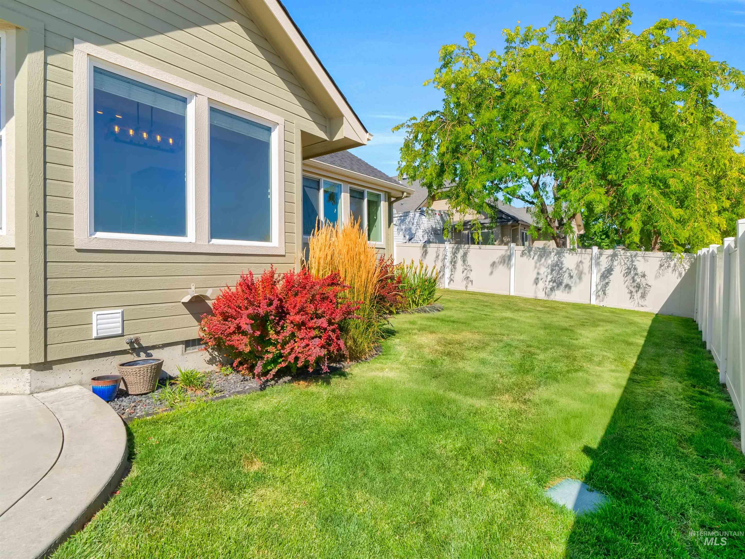 9303 W Stirrup Drive, Boise, Idaho 83709, 4 Bedrooms, 2.5 Bathrooms, Residential For Sale, Price $594,900, 98960066