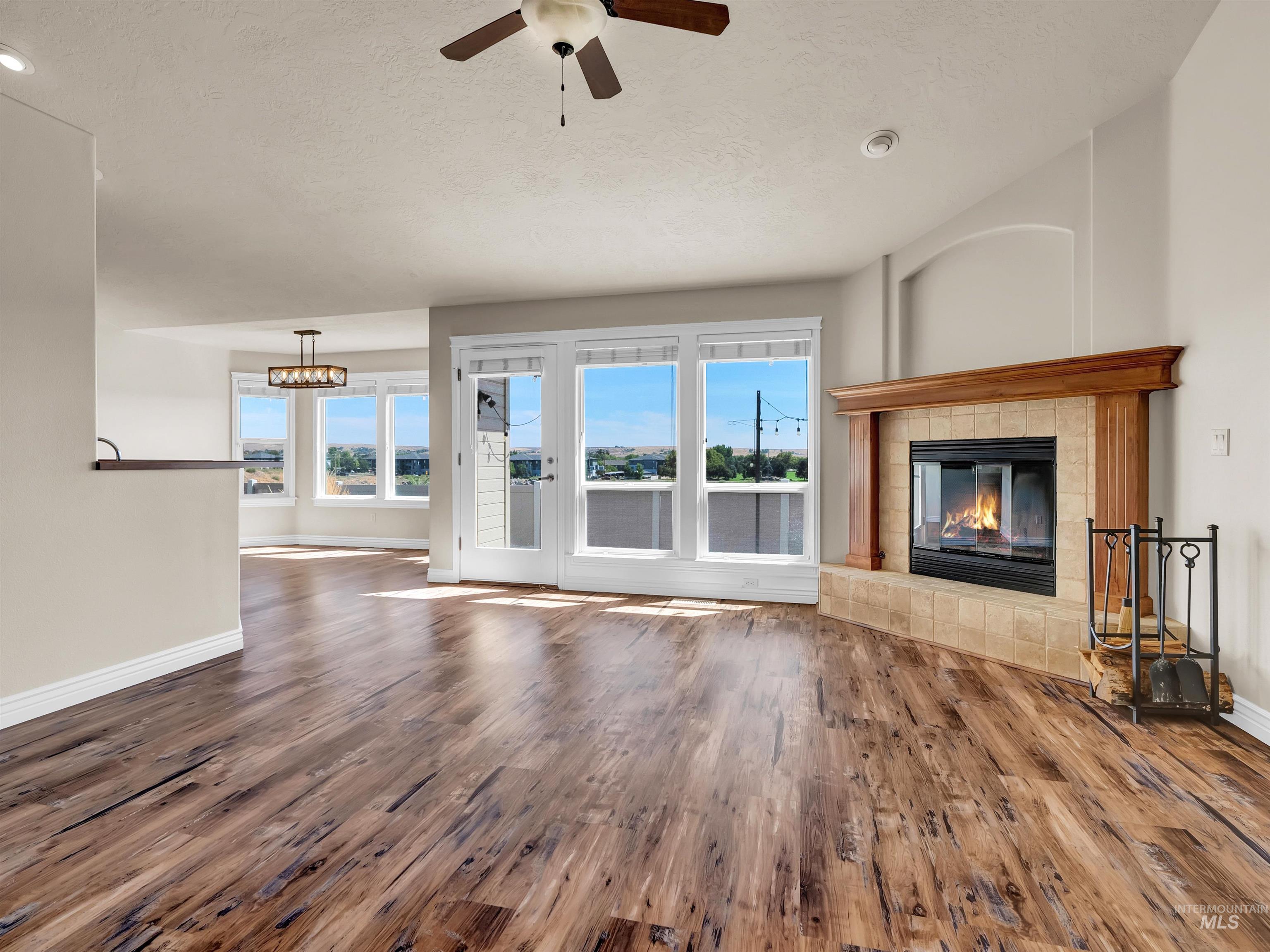 9303 W Stirrup Drive, Boise, Idaho 83709, 4 Bedrooms, 2.5 Bathrooms, Residential For Sale, Price $594,900, 98960066