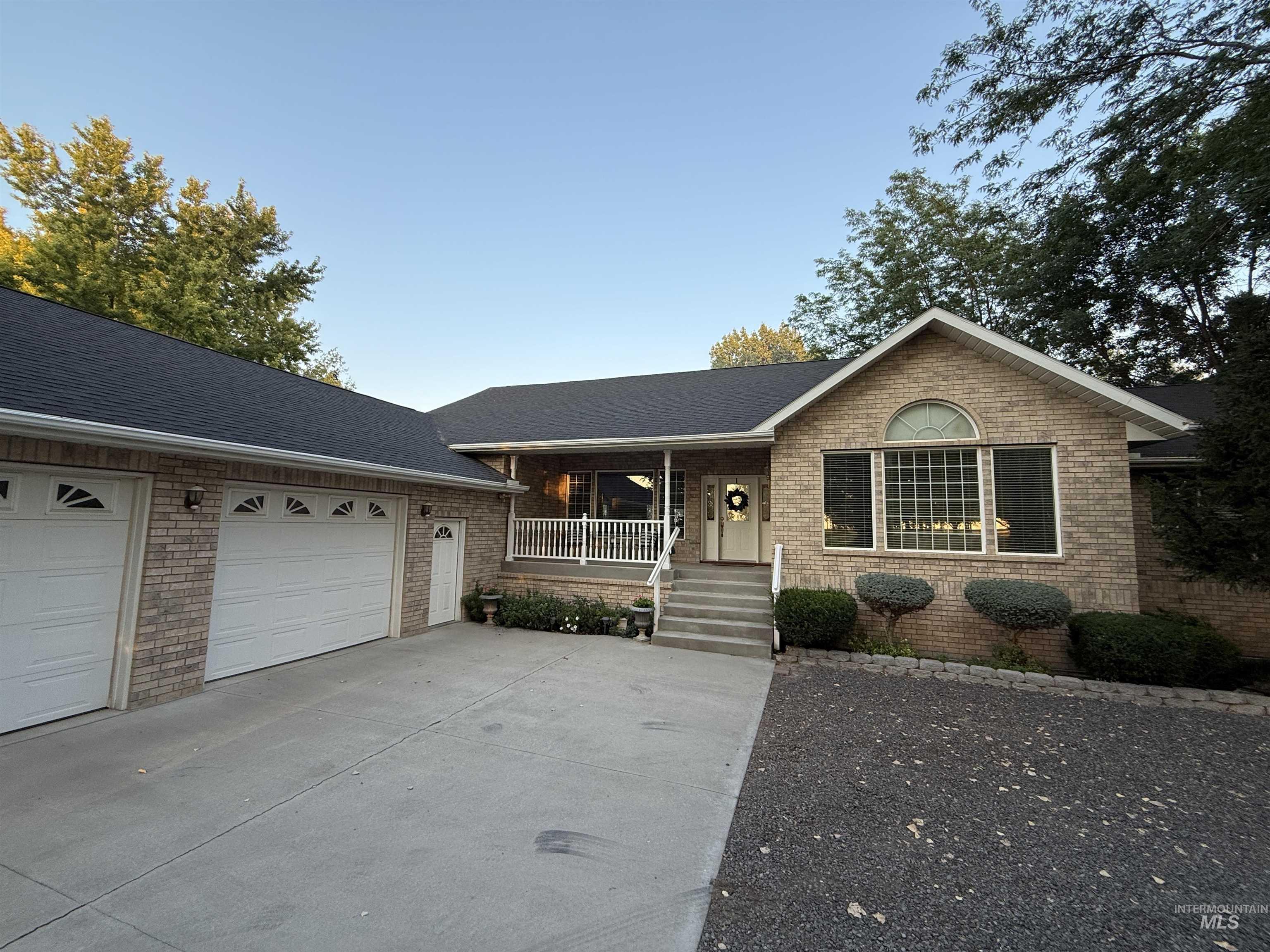 3652 Cedar Draw Lane, Filer, Idaho 83328, 5 Bedrooms, 3.5 Bathrooms, Residential For Sale, Price $1,299,000, 98960068