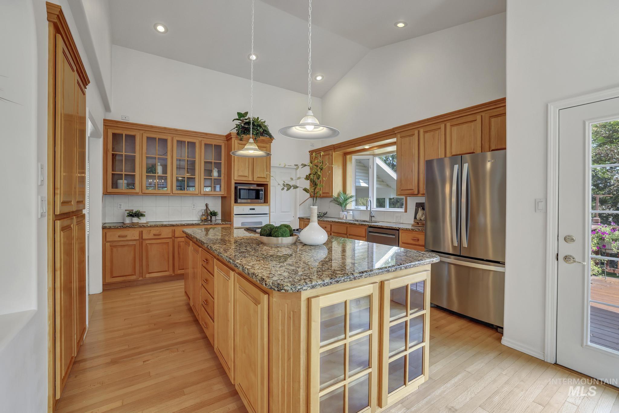 3652 Cedar Draw Lane, Filer, Idaho 83328, 5 Bedrooms, 3.5 Bathrooms, Residential For Sale, Price $1,299,000, 98960068