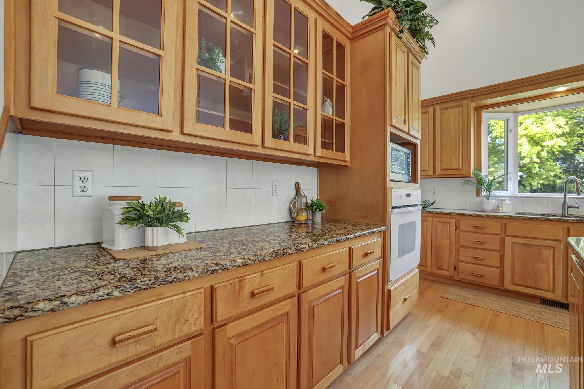 3652 Cedar Draw Lane, Filer, Idaho 83328, 5 Bedrooms, 3.5 Bathrooms, Residential For Sale, Price $1,299,000, 98960068